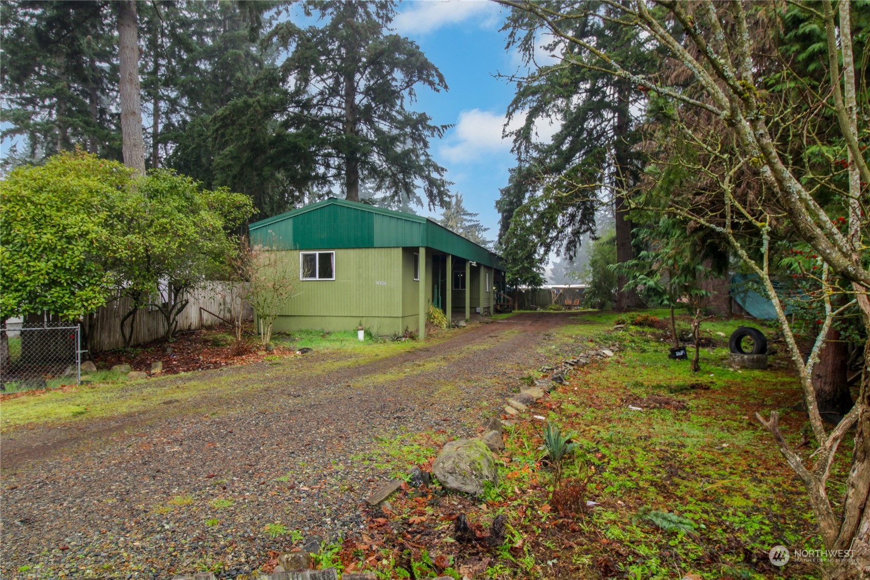16826 Bay Court Property Photo