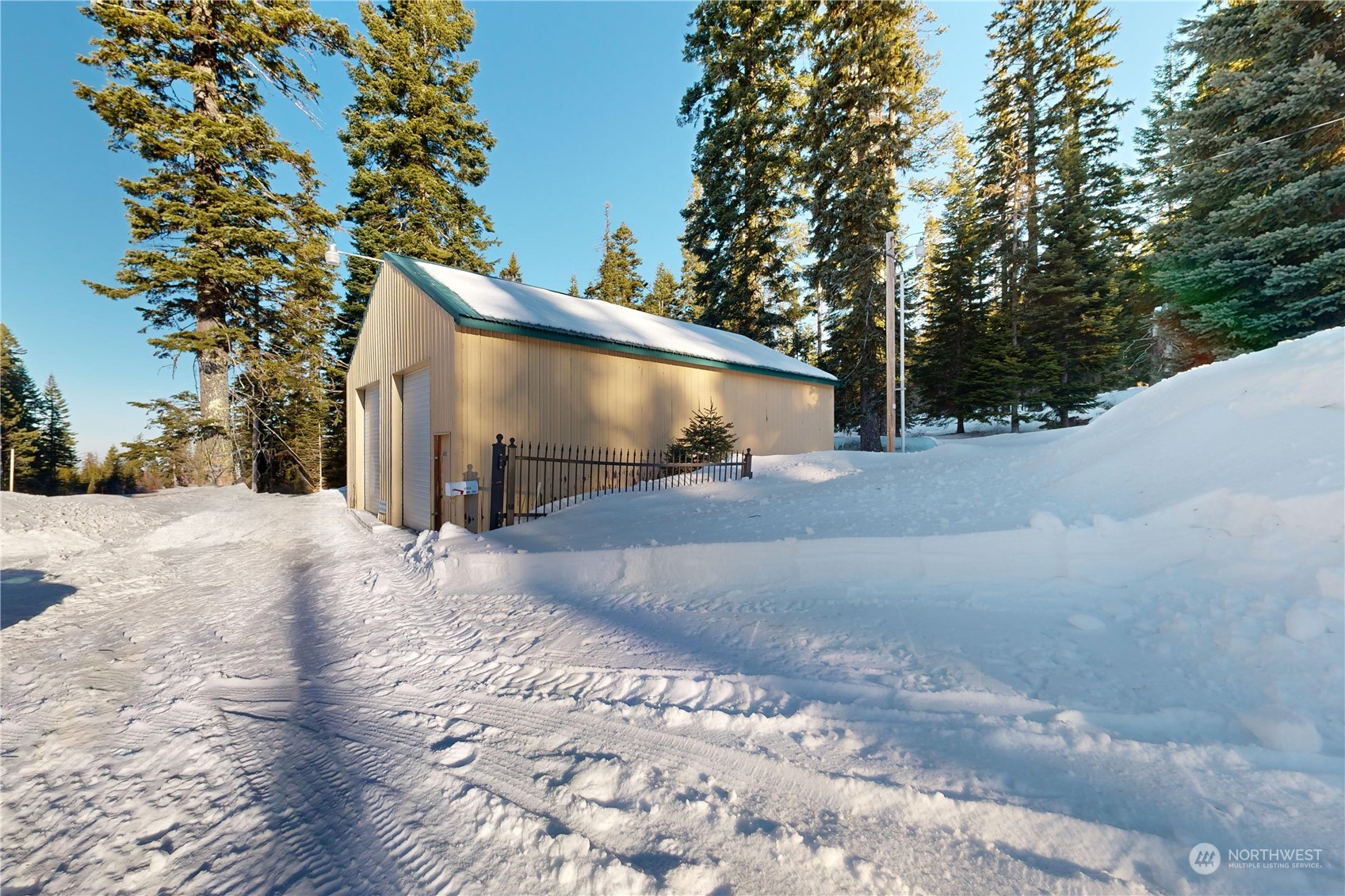 61515 Highway 204 Property Photo 34