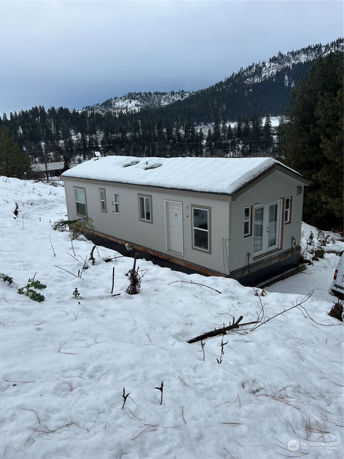 8715 Mad Dog Lane Property Photo