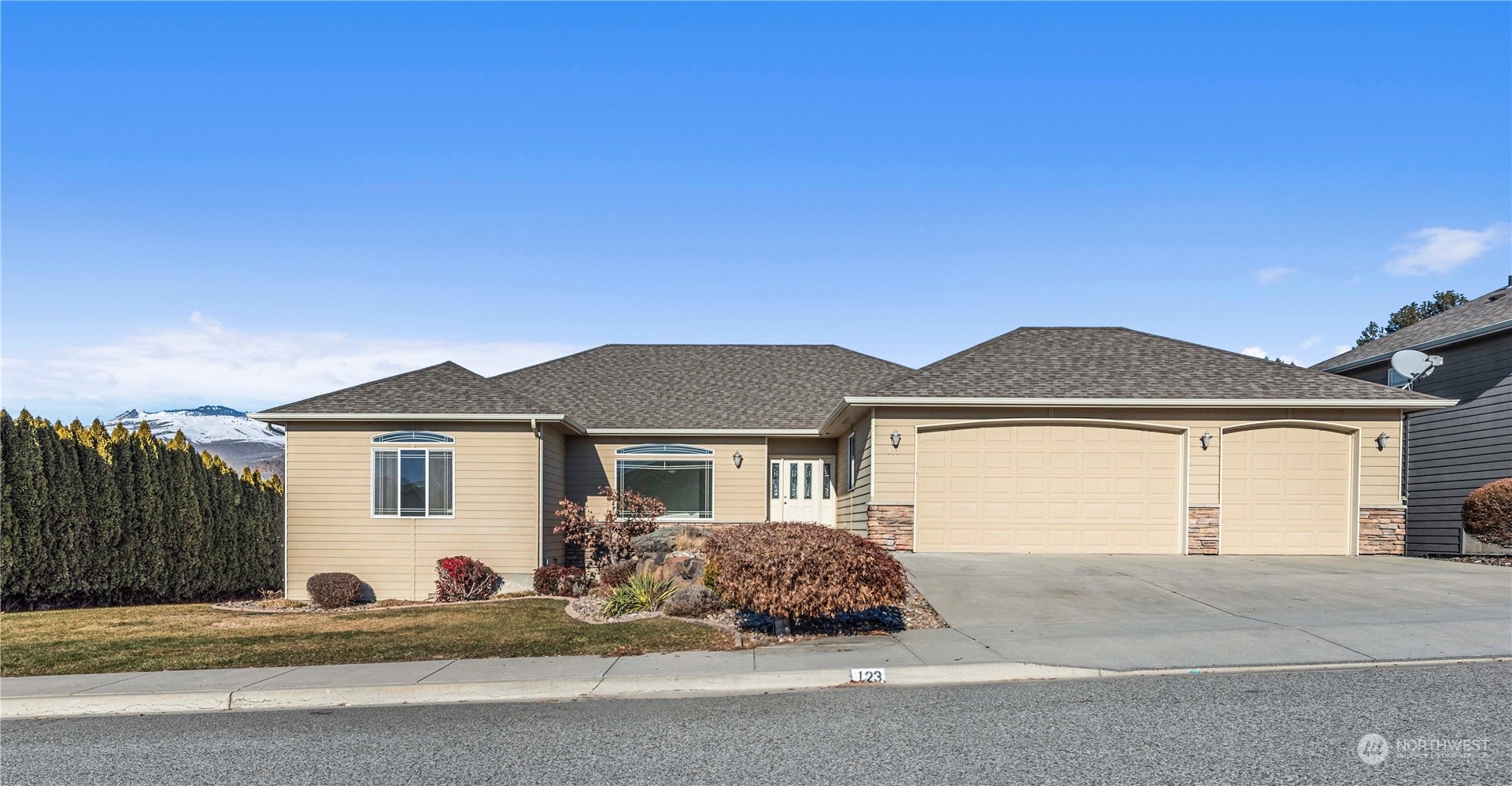 123 Springhill Drive Property Photo
