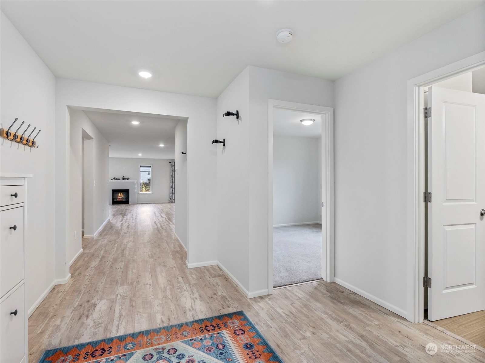 9136 Aster Street Property Photo 3