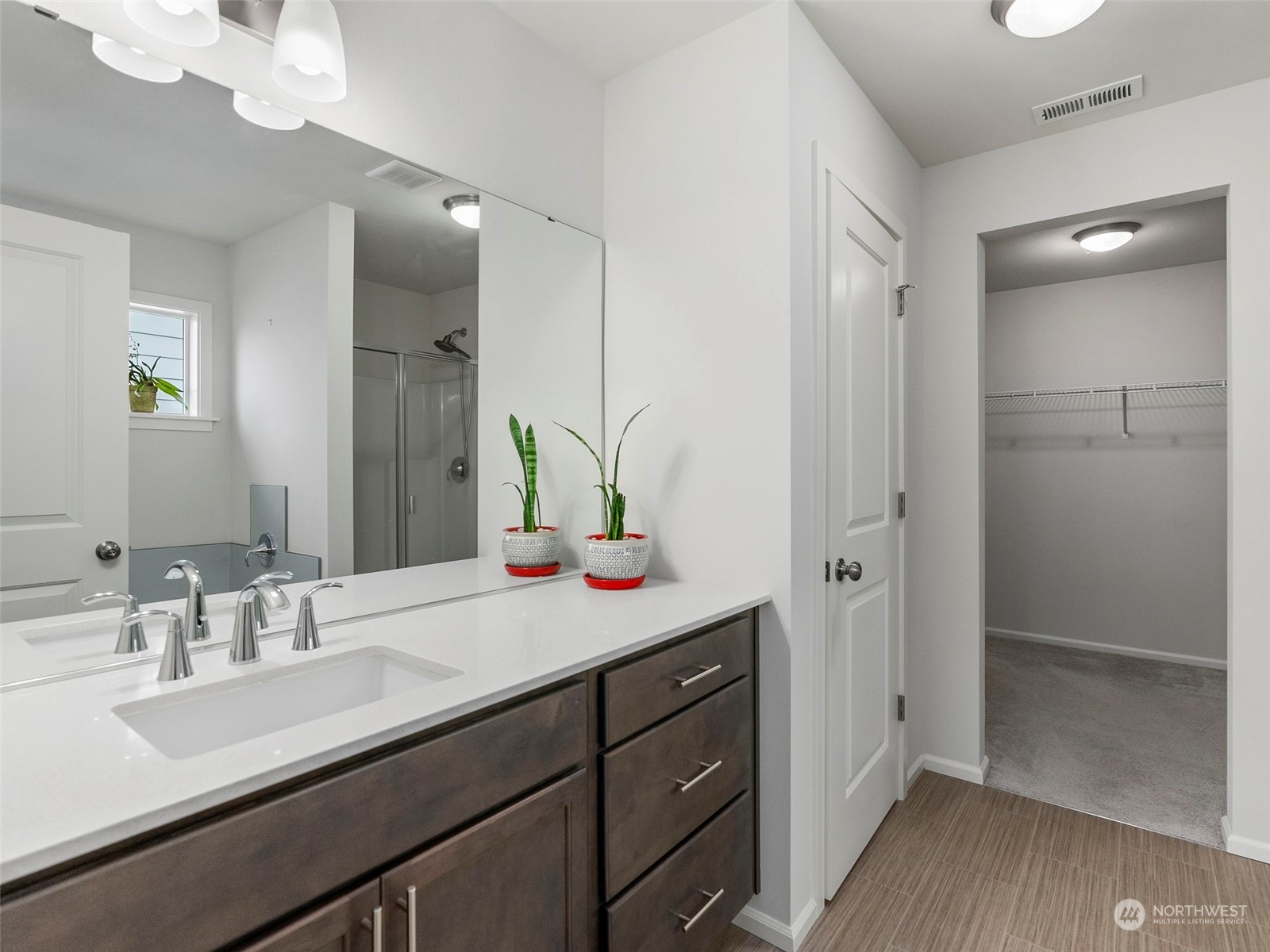 9136 Aster Street Property Photo 15