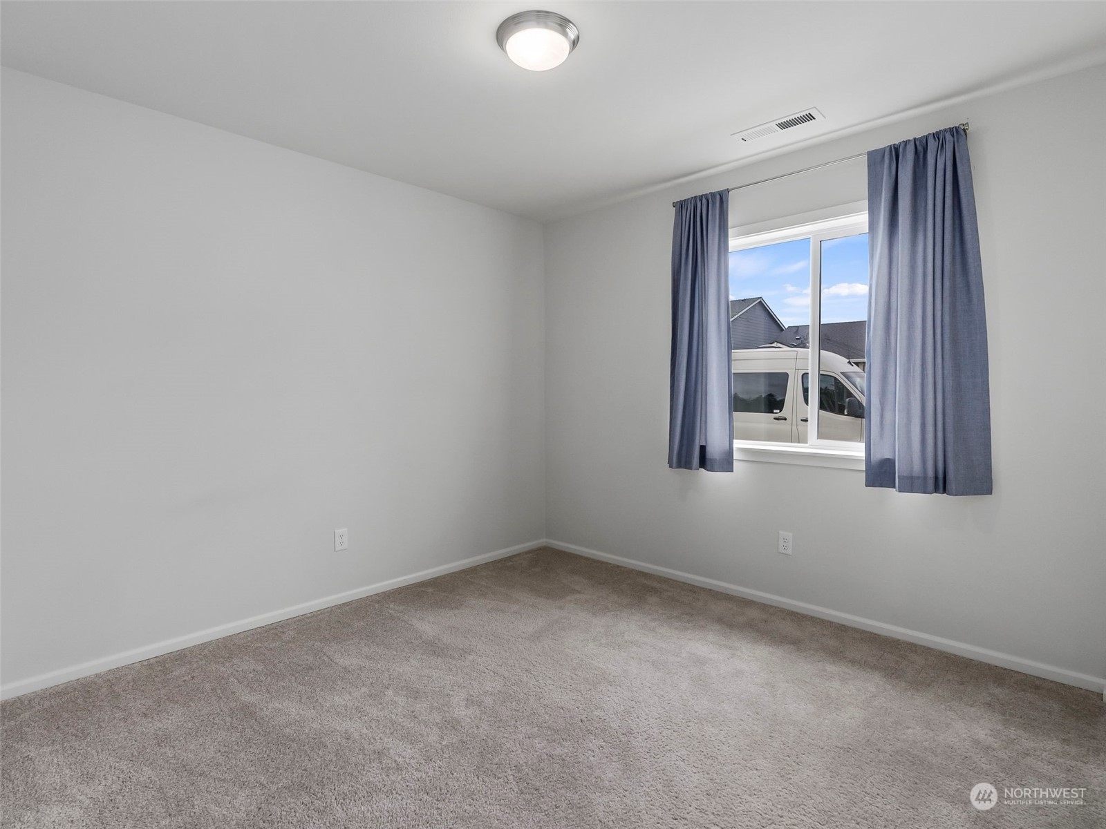 9136 Aster Street Property Photo 20