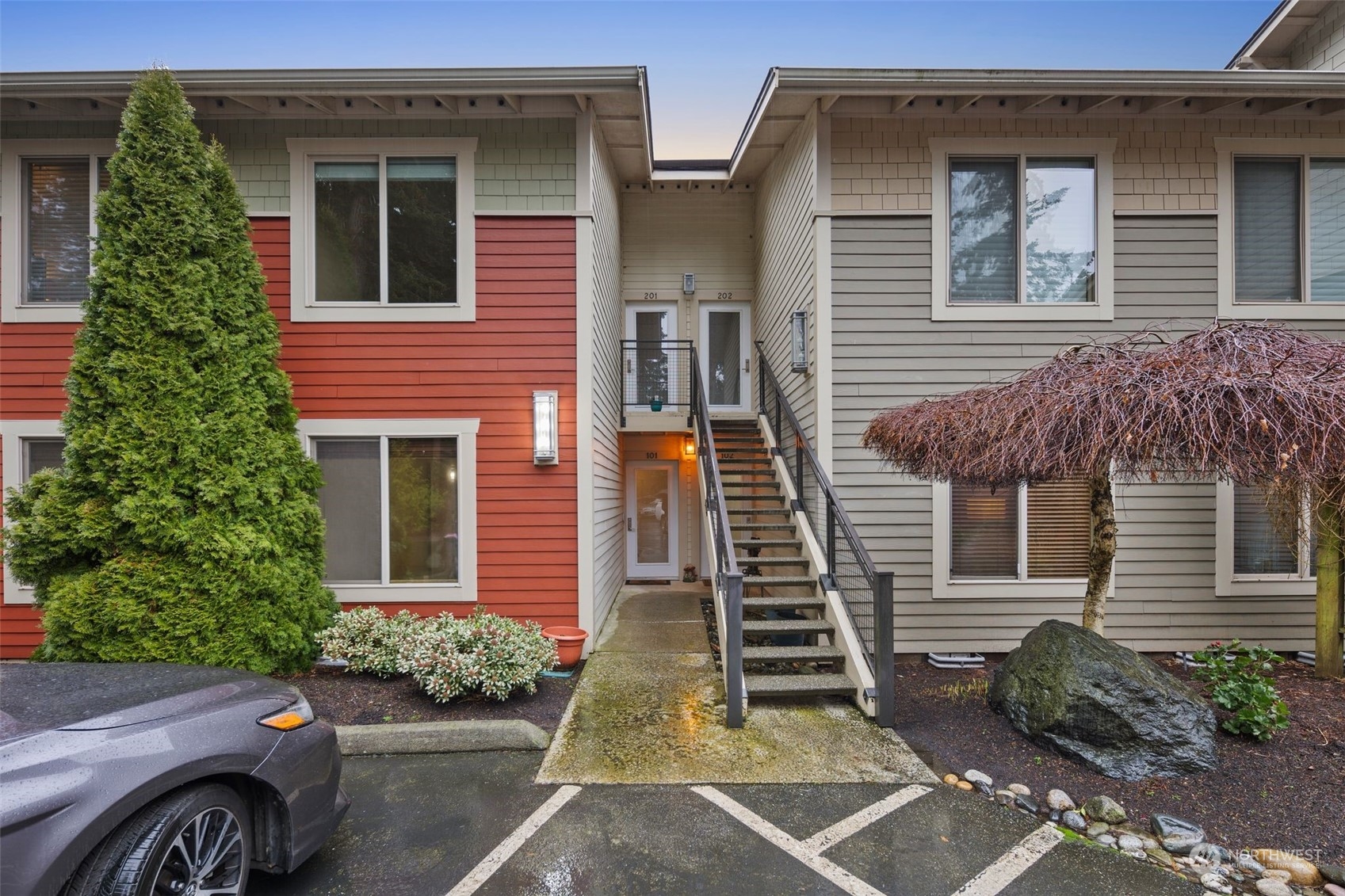 City South Real Estate Listings Main Image