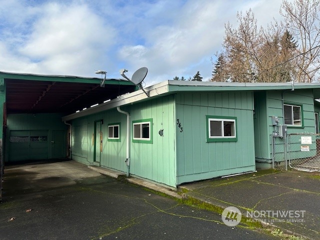 343 7th Street Property Photo 2