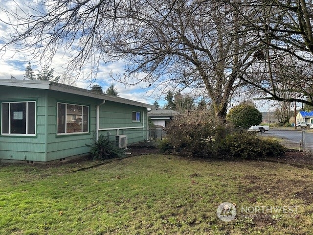 343 7th Street Property Photo 9