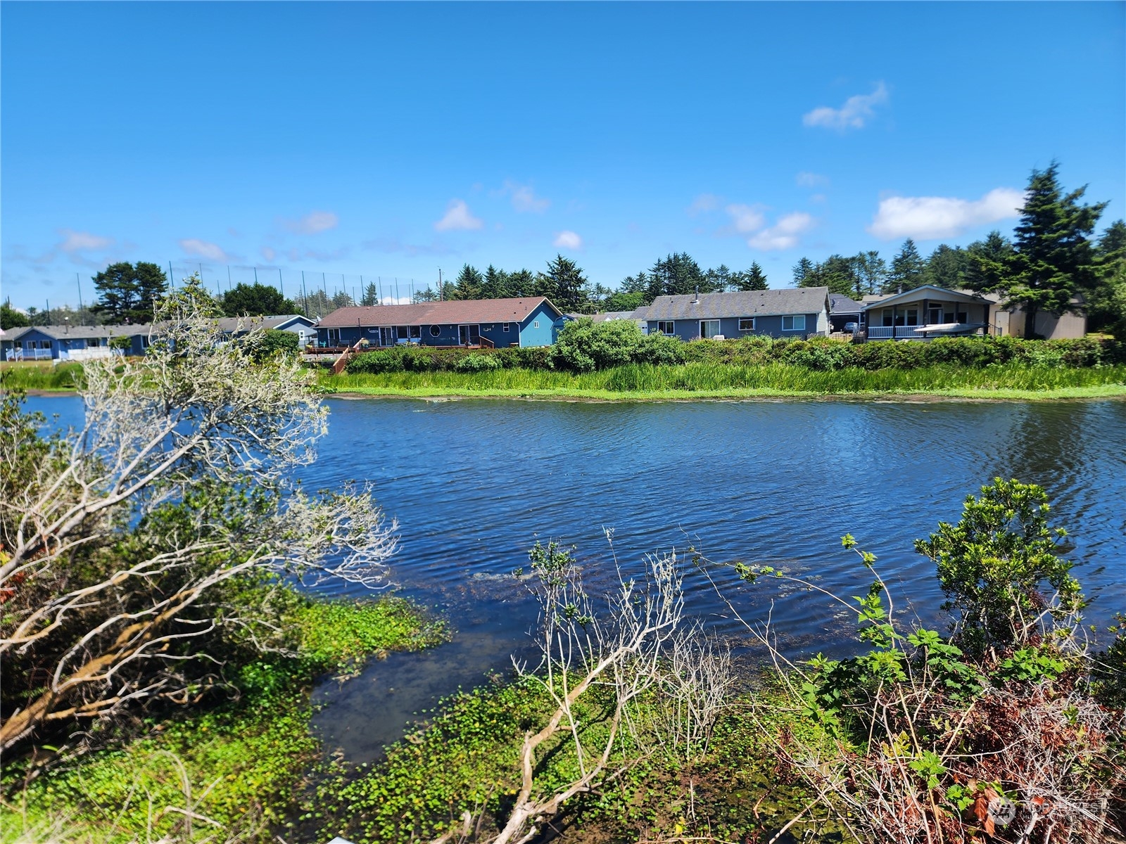 466 Point Brown Avenue Property Photo 1