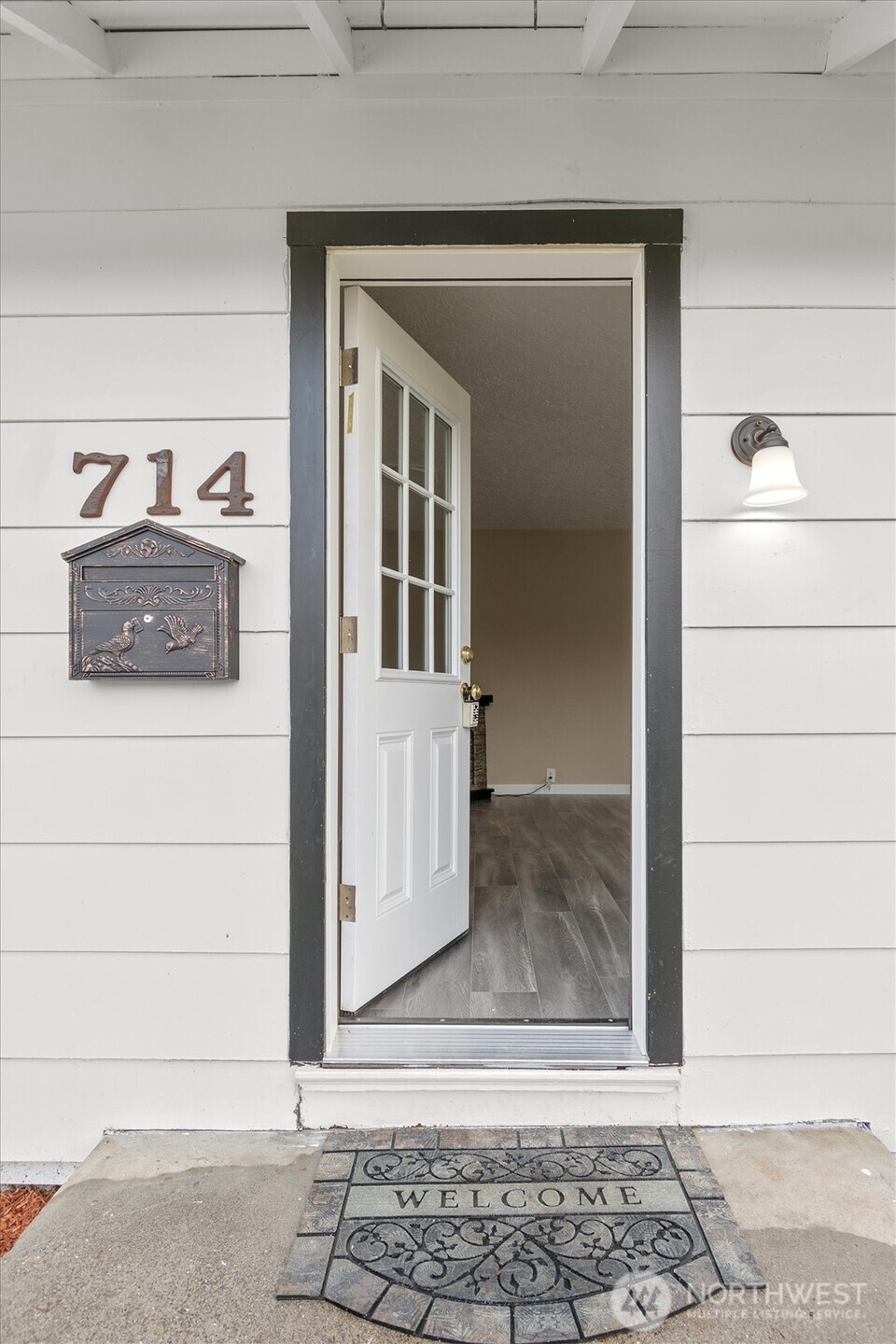 714 S 7th Avenue Property Photo 3
