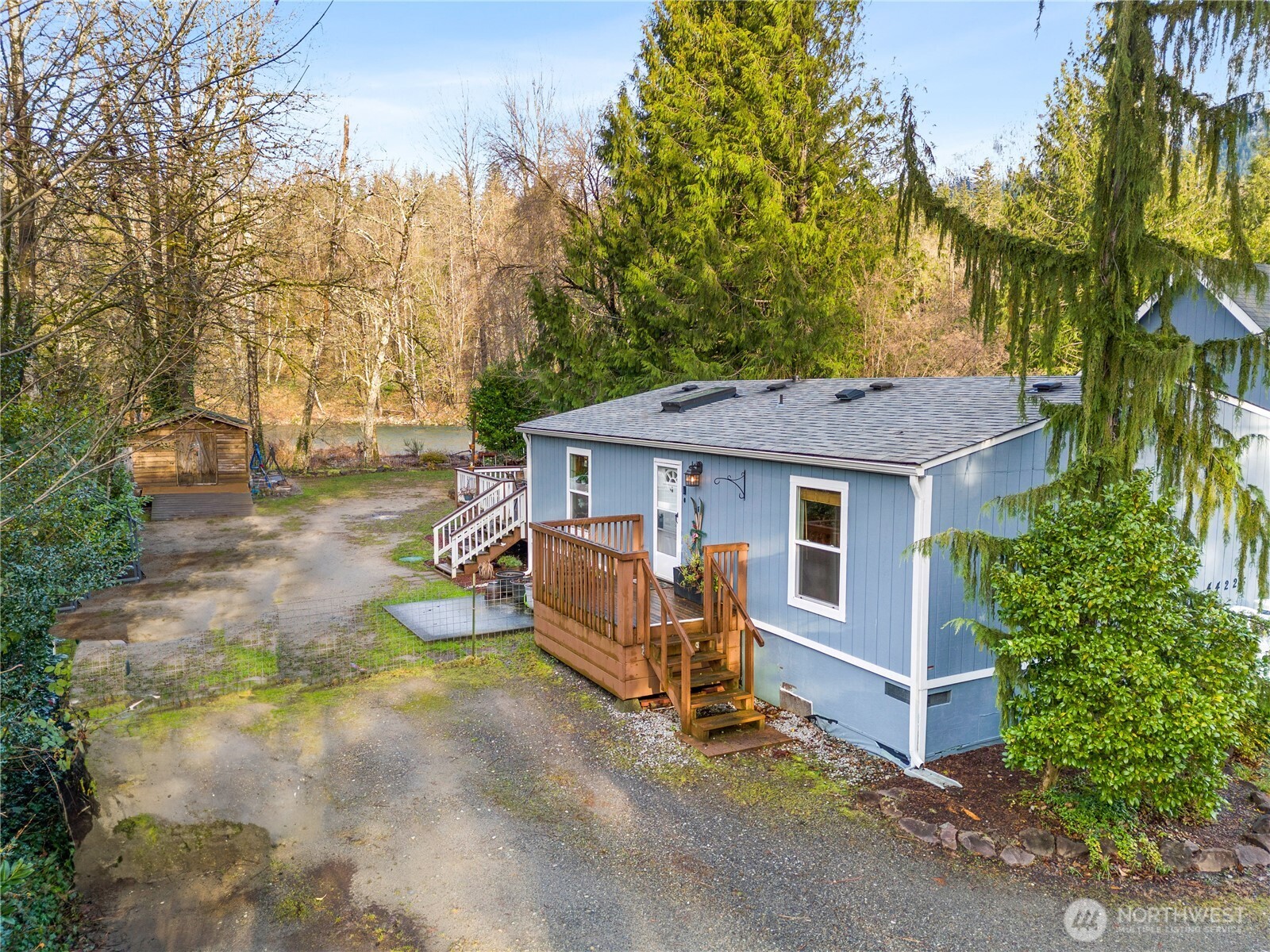44225 Fir Road Property Photo