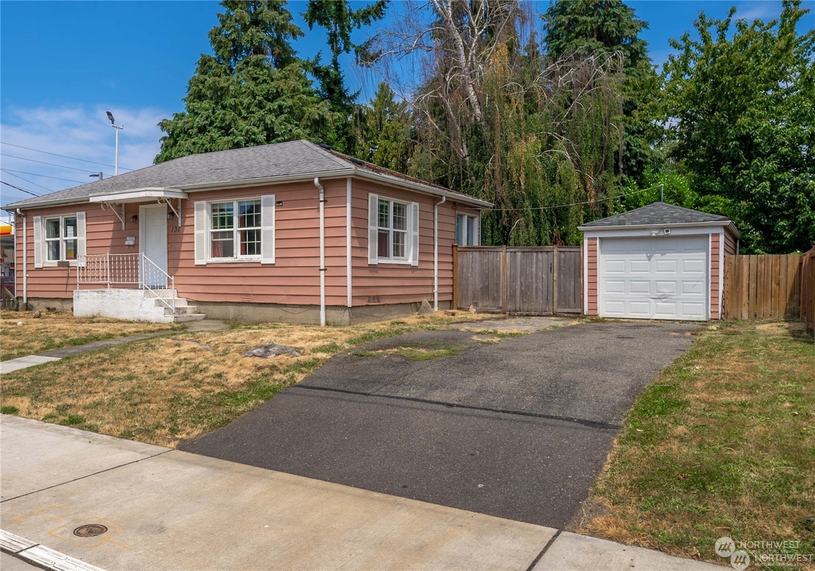 131 S 64th Street Property Photo 1