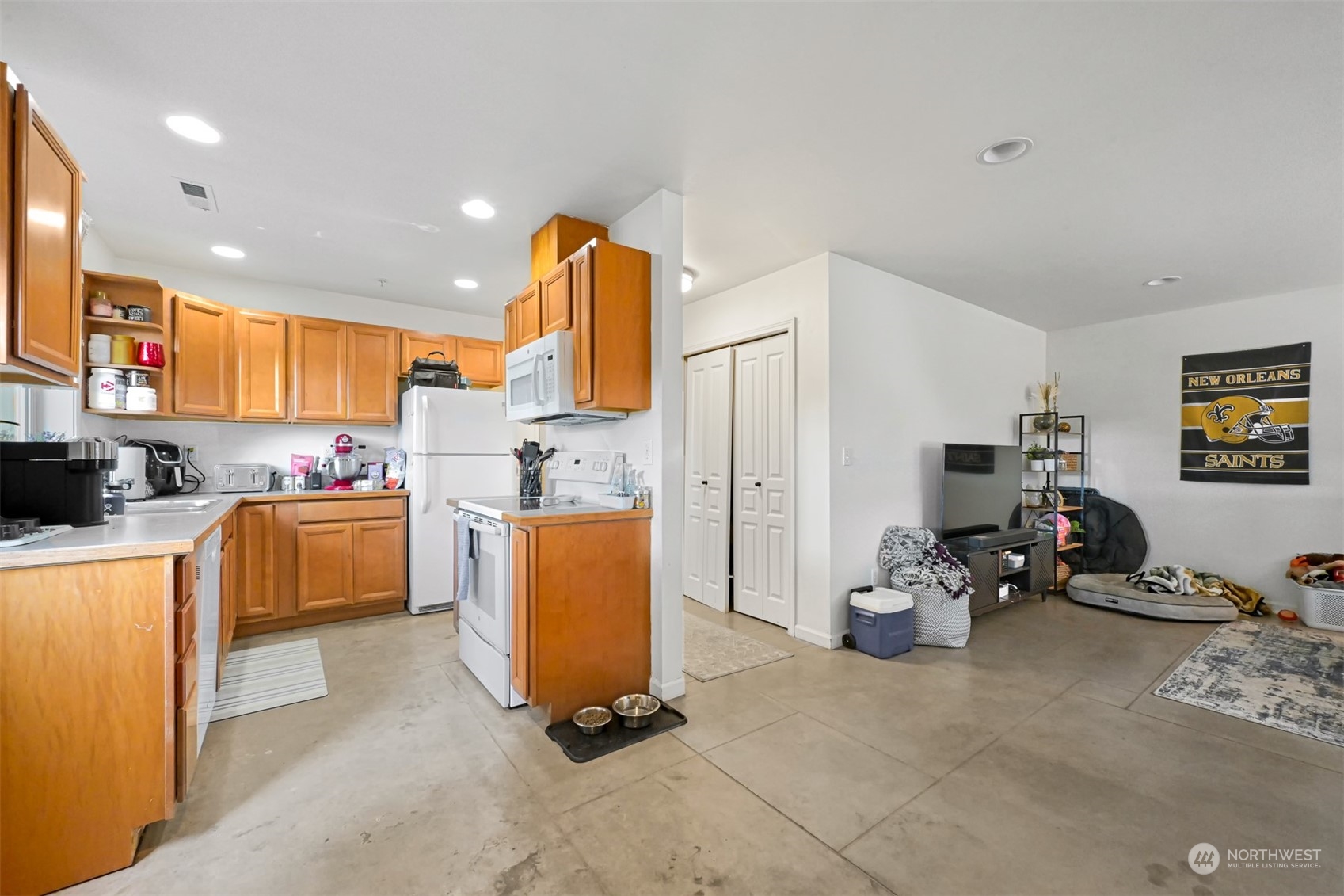 1864 Trigg Road 1-4 Property Photo 5