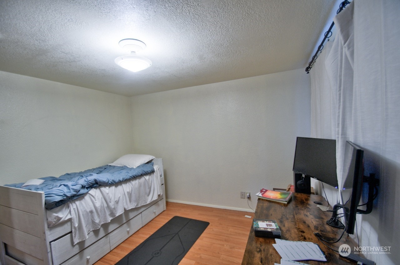 1033 Midway Drive Property Photo 15