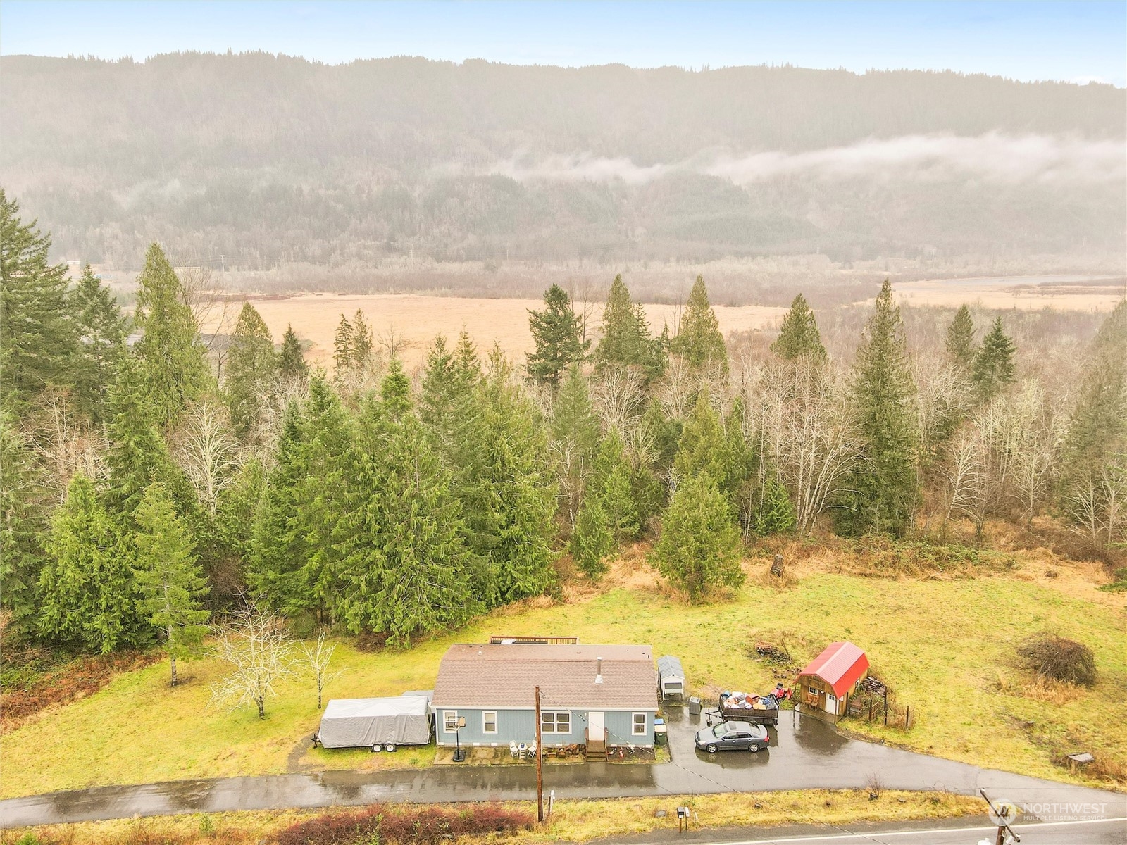 734 Davis Lake Road Property Photo