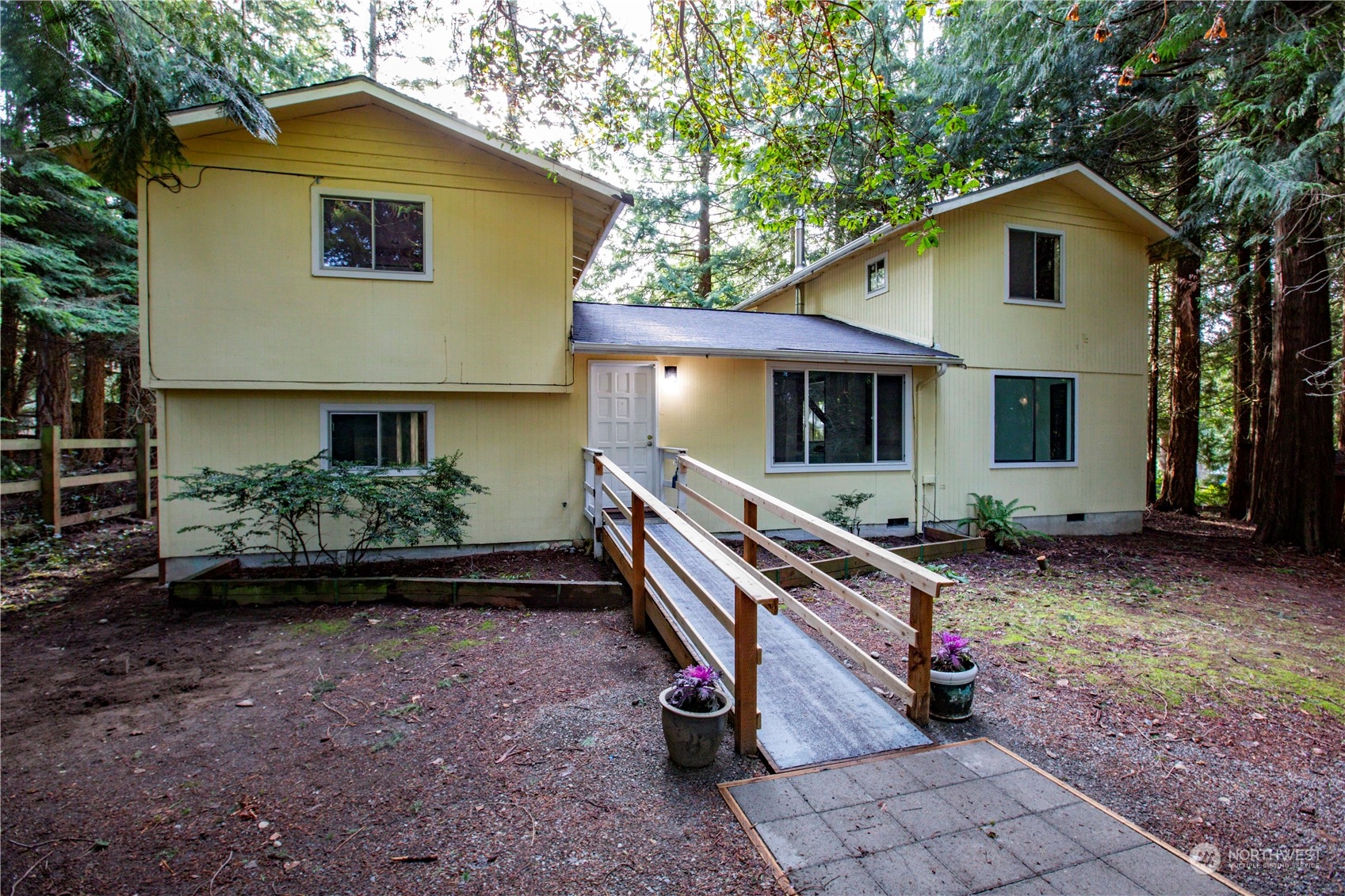 5288 Delphi Road Property Photo