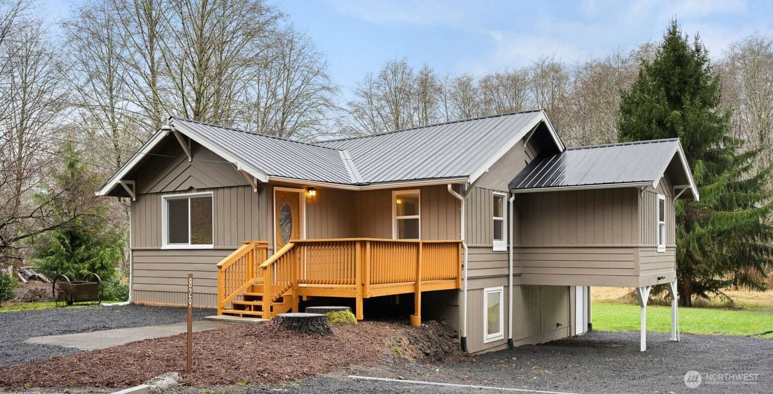 829 Wynooche Valley Road Property Photo