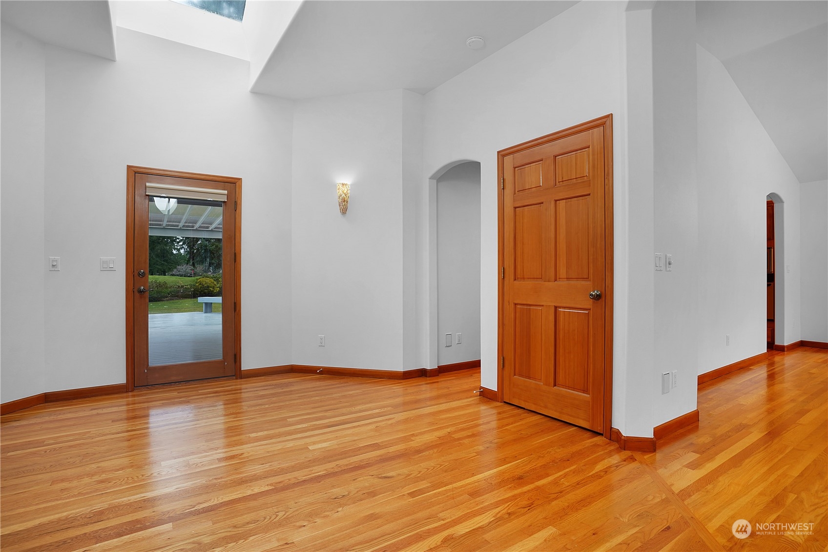6733 Troon Lane Property Photo 6