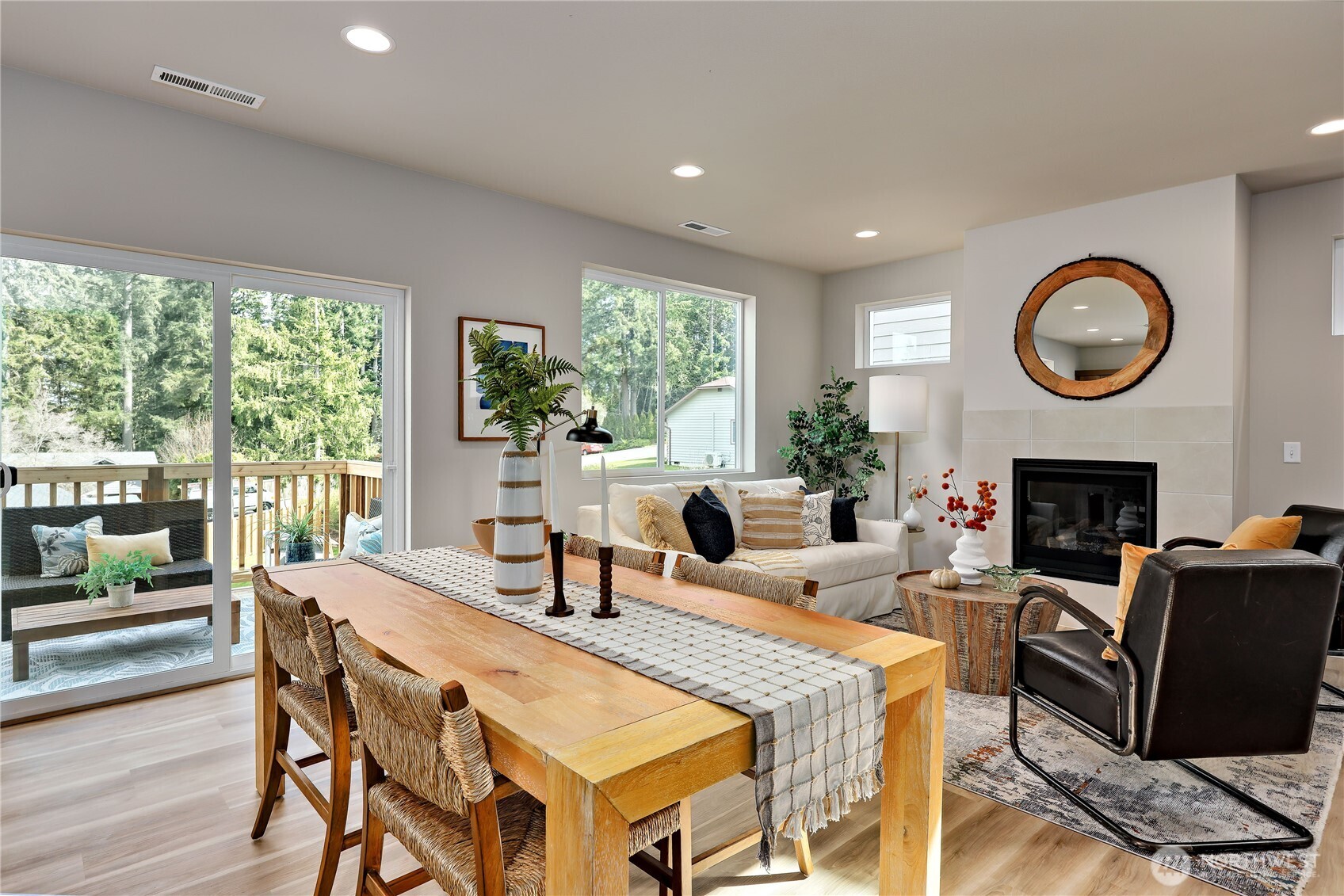 253 Ne Shadowhawk Lane Property Photo 13