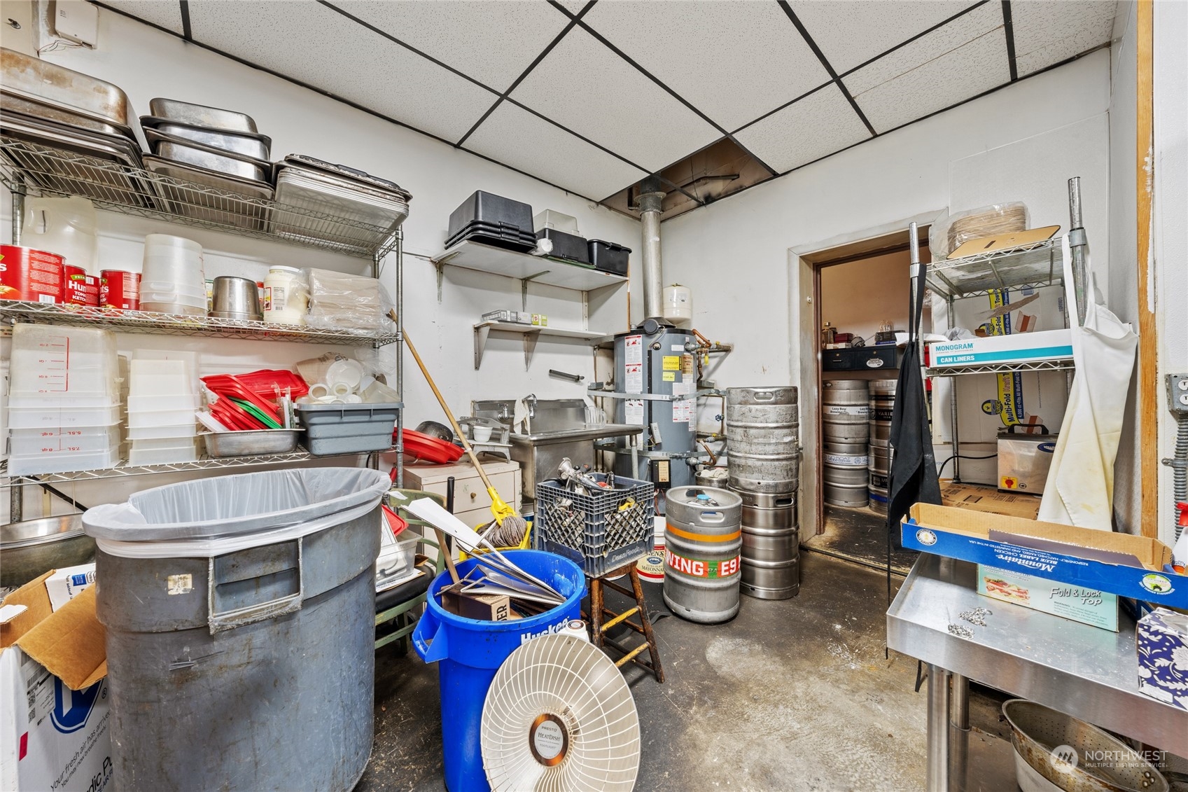 351 Park Avenue Property Photo 36