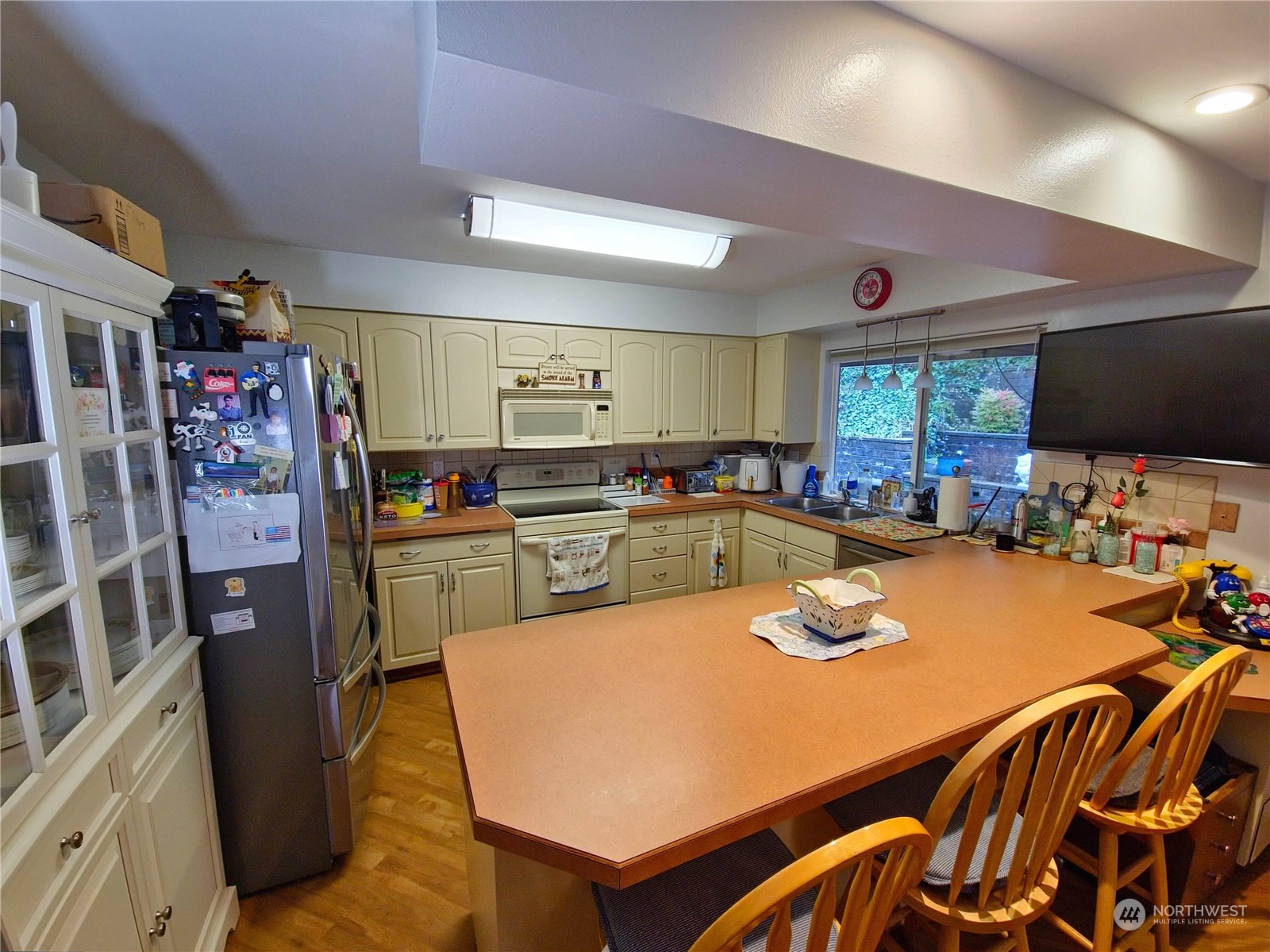 520 Sunset Drive Property Photo 6