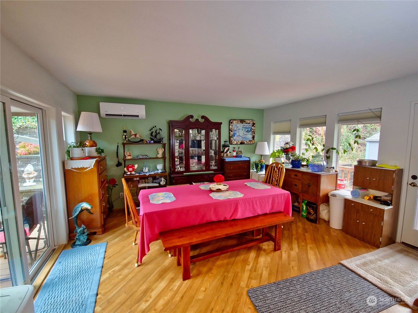 520 Sunset Drive Property Photo 11