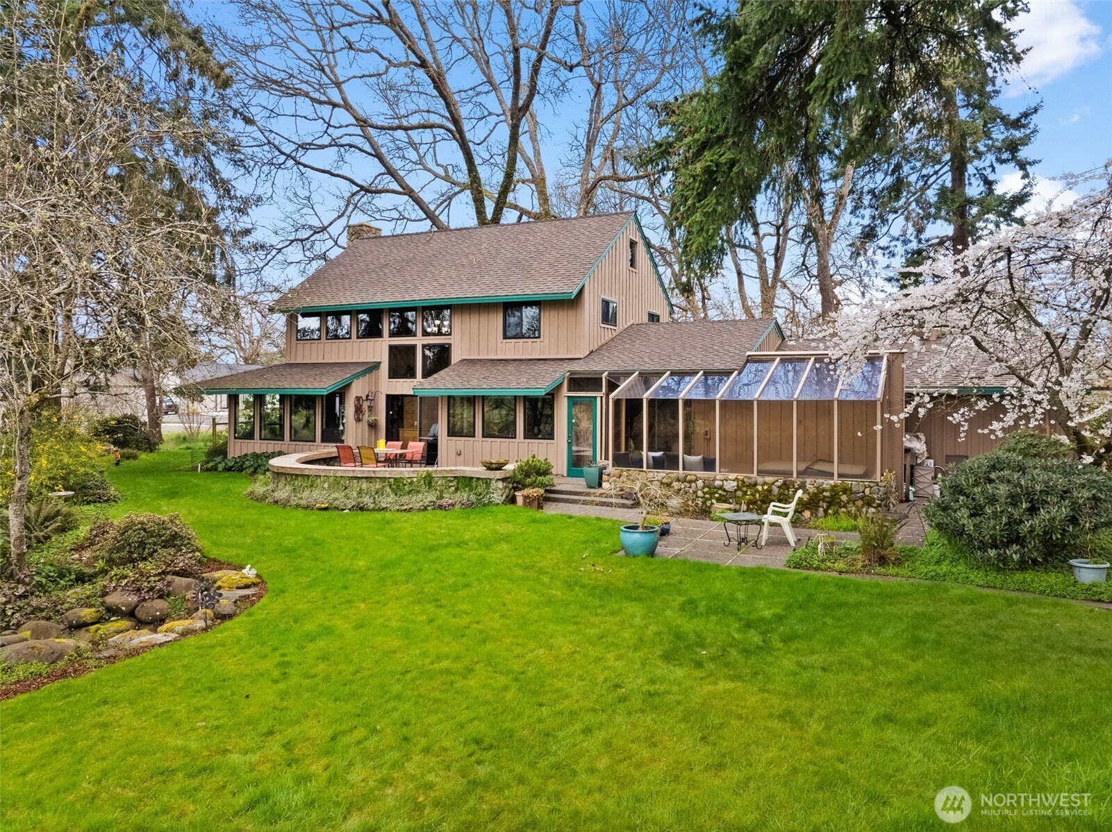5610 79th Street Property Photo 1