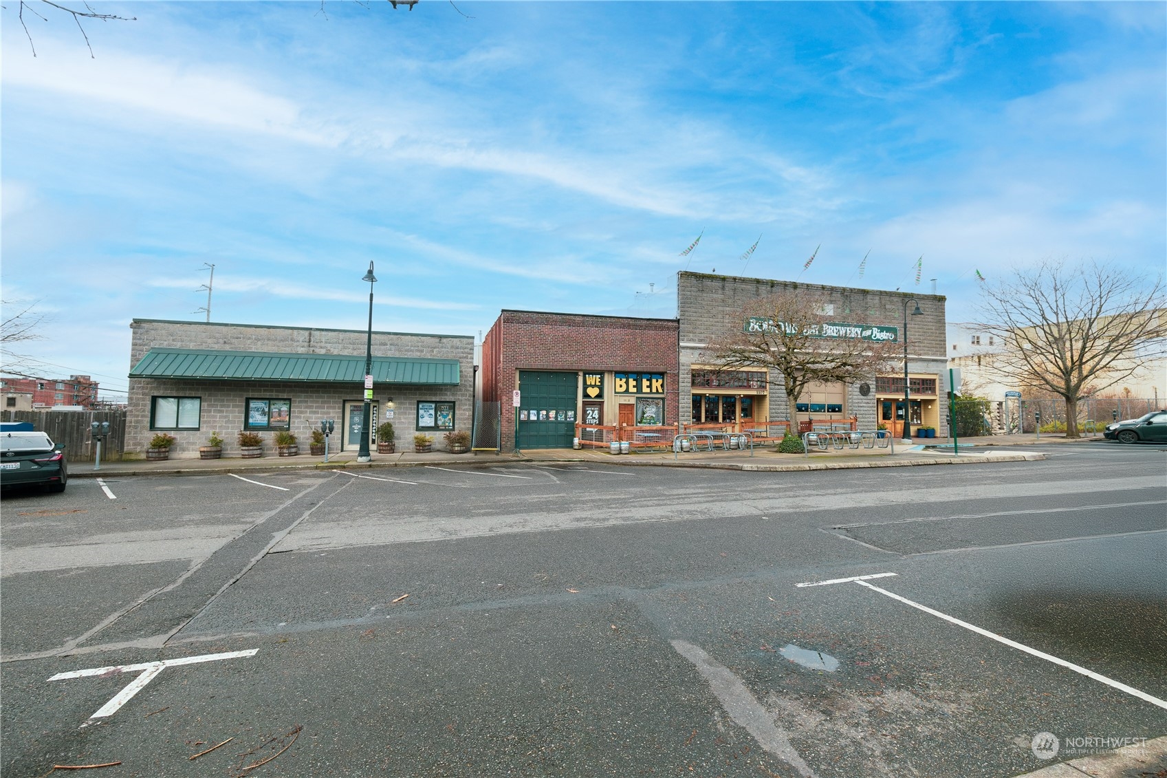 1107 Railroad Avenue Property Photo 1