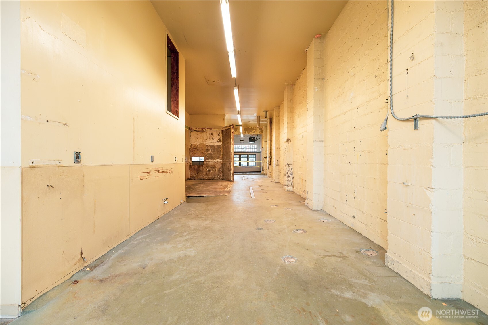 1107 Railroad Avenue Property Photo 15