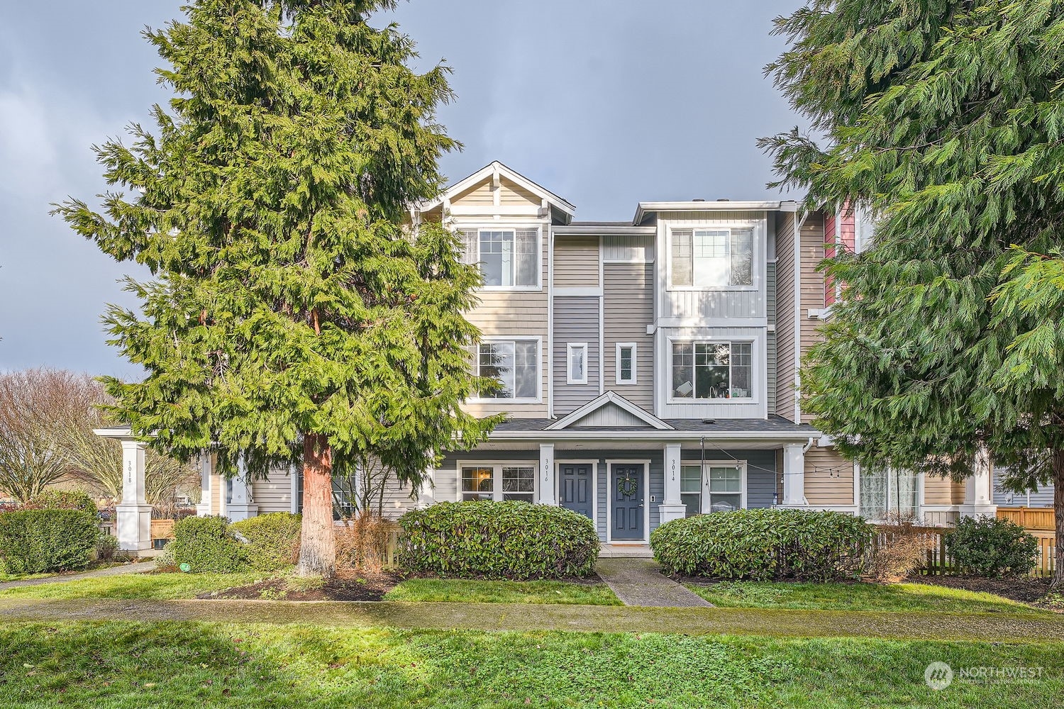 3016 Sw Bataan Street Property Photo