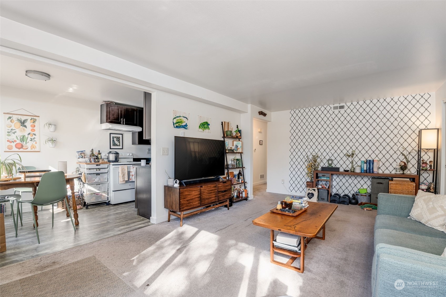 3000 E Spruce Street Property Photo 6