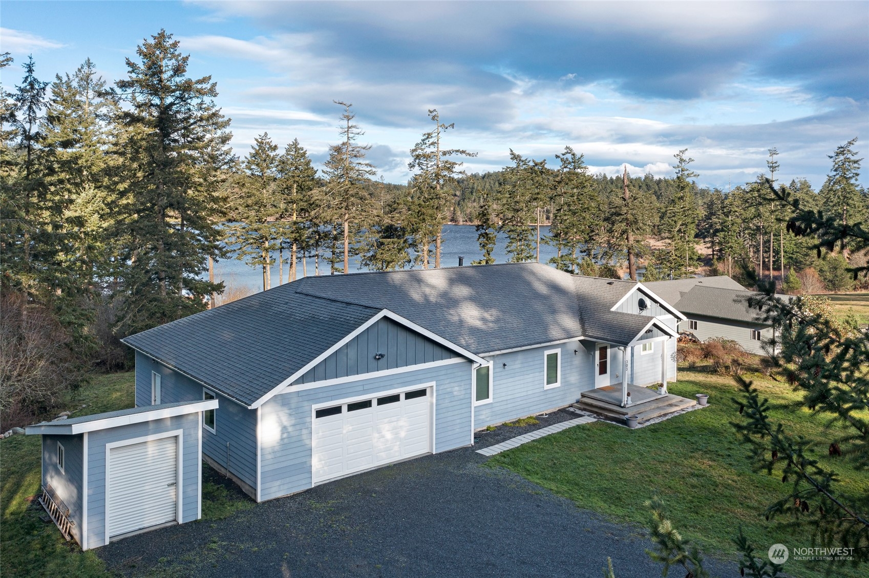 303 Woodpecker Lane Property Photo