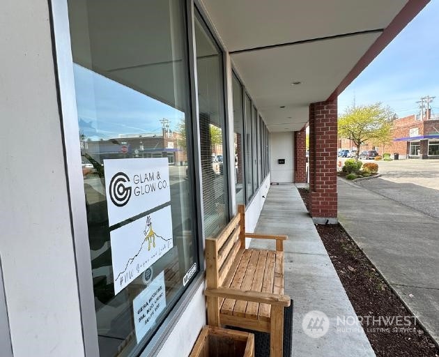 1627 Cole Street Property Photo 19
