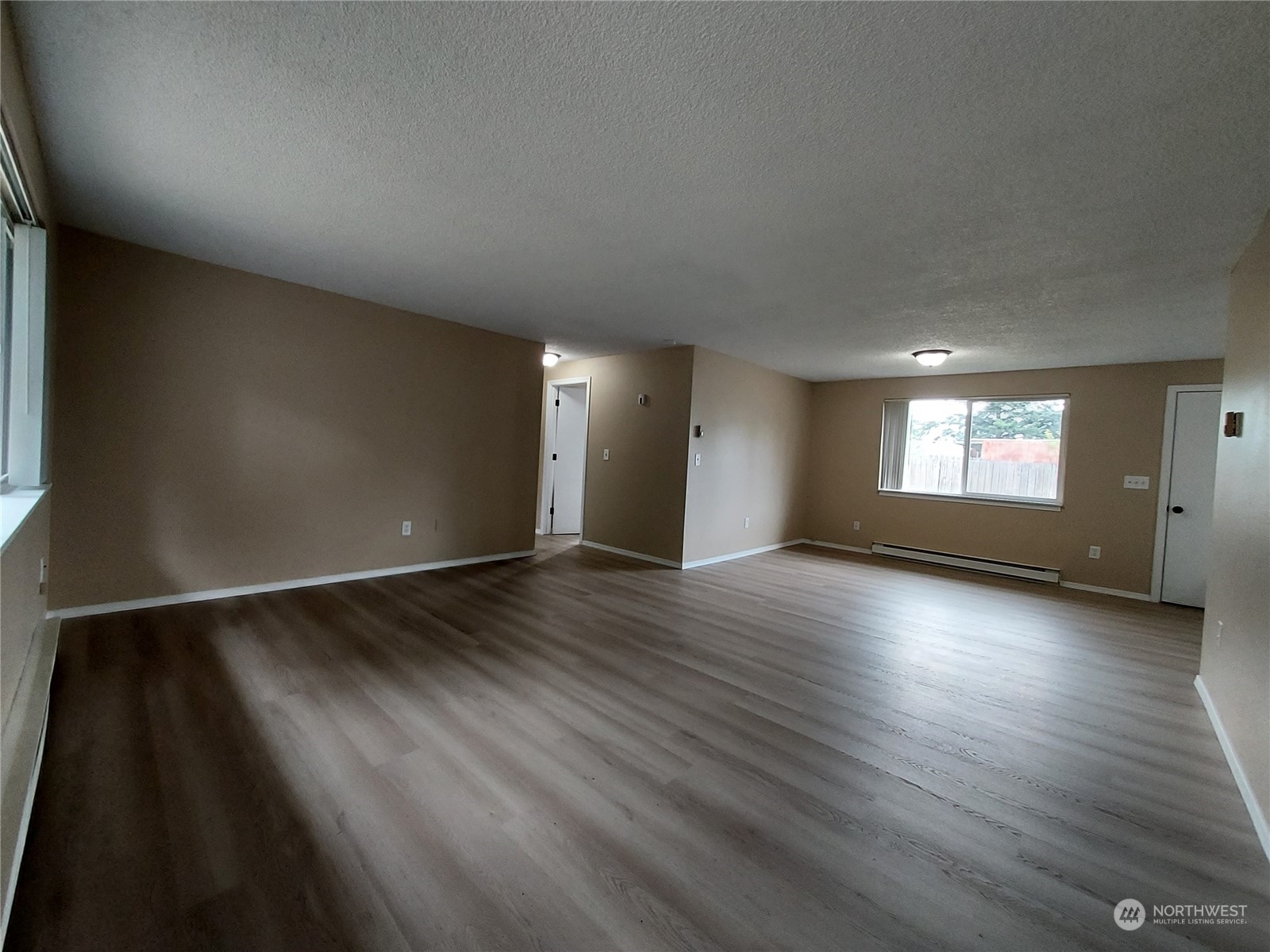 21507 21509 36th Avenue Ct Property Photo 3