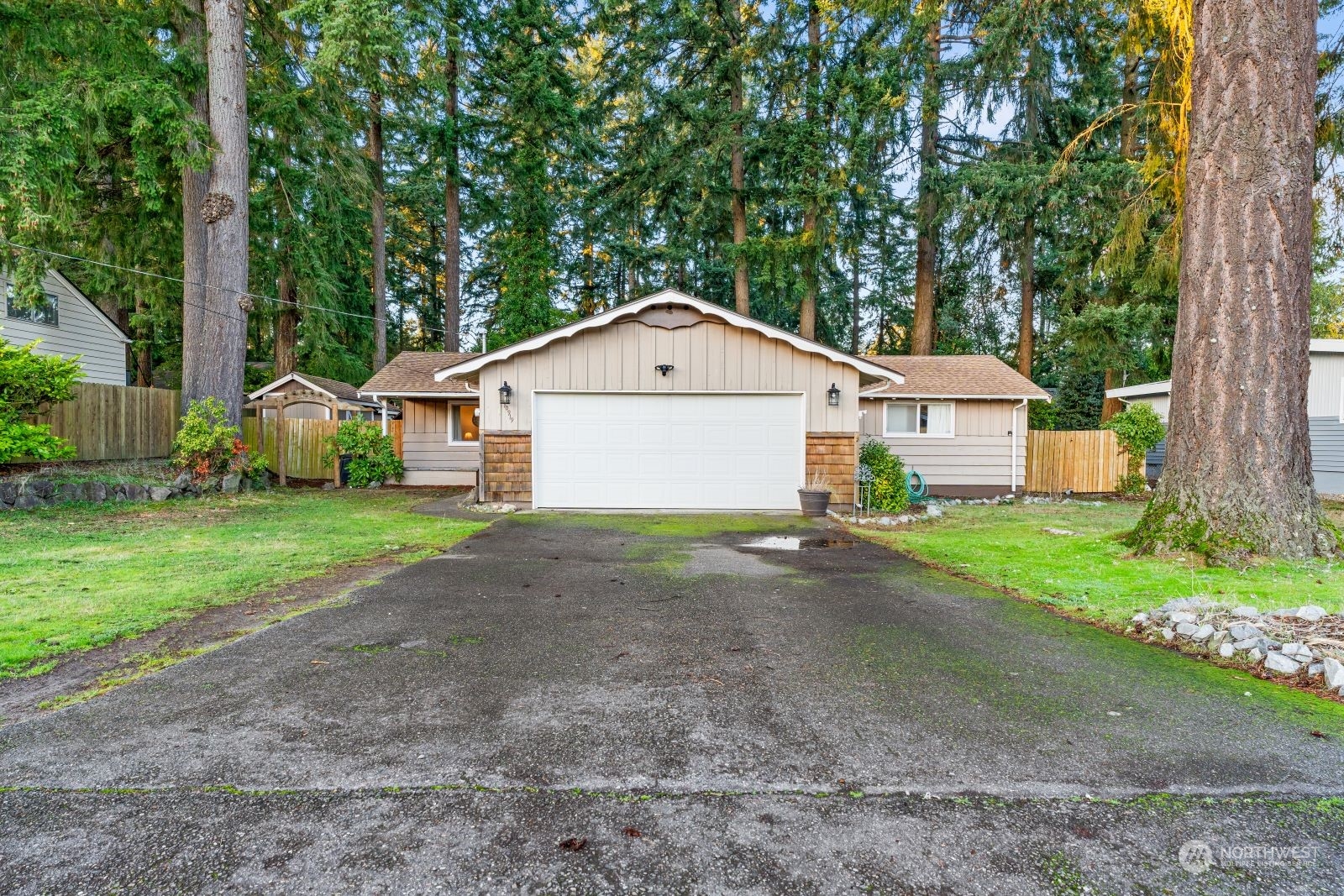 10919 107th Street Property Photo