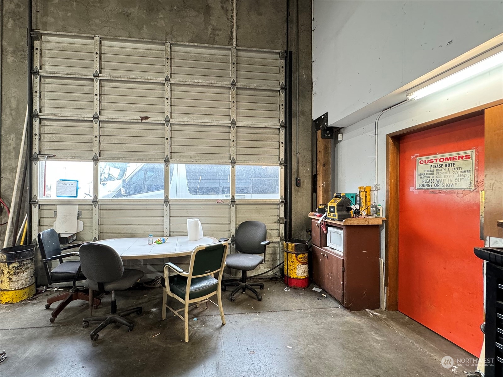 275 S Seventh Avenue Property Photo 22