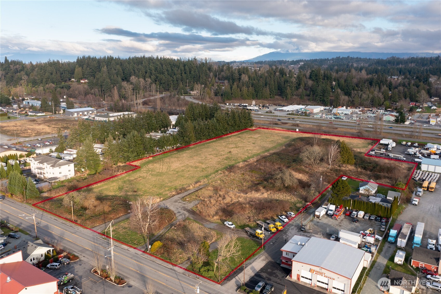 2318 Old Hw 99 South Property Photo 6