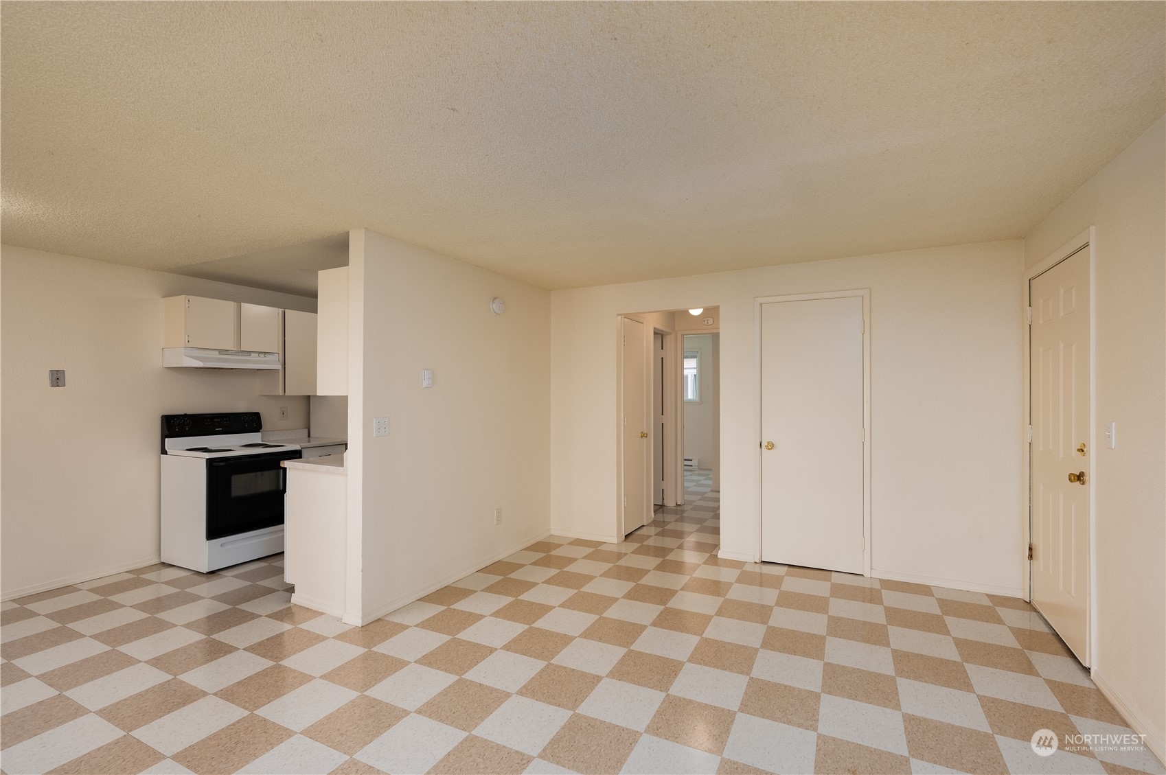 2712 2716 S 12th Street Property Photo 11