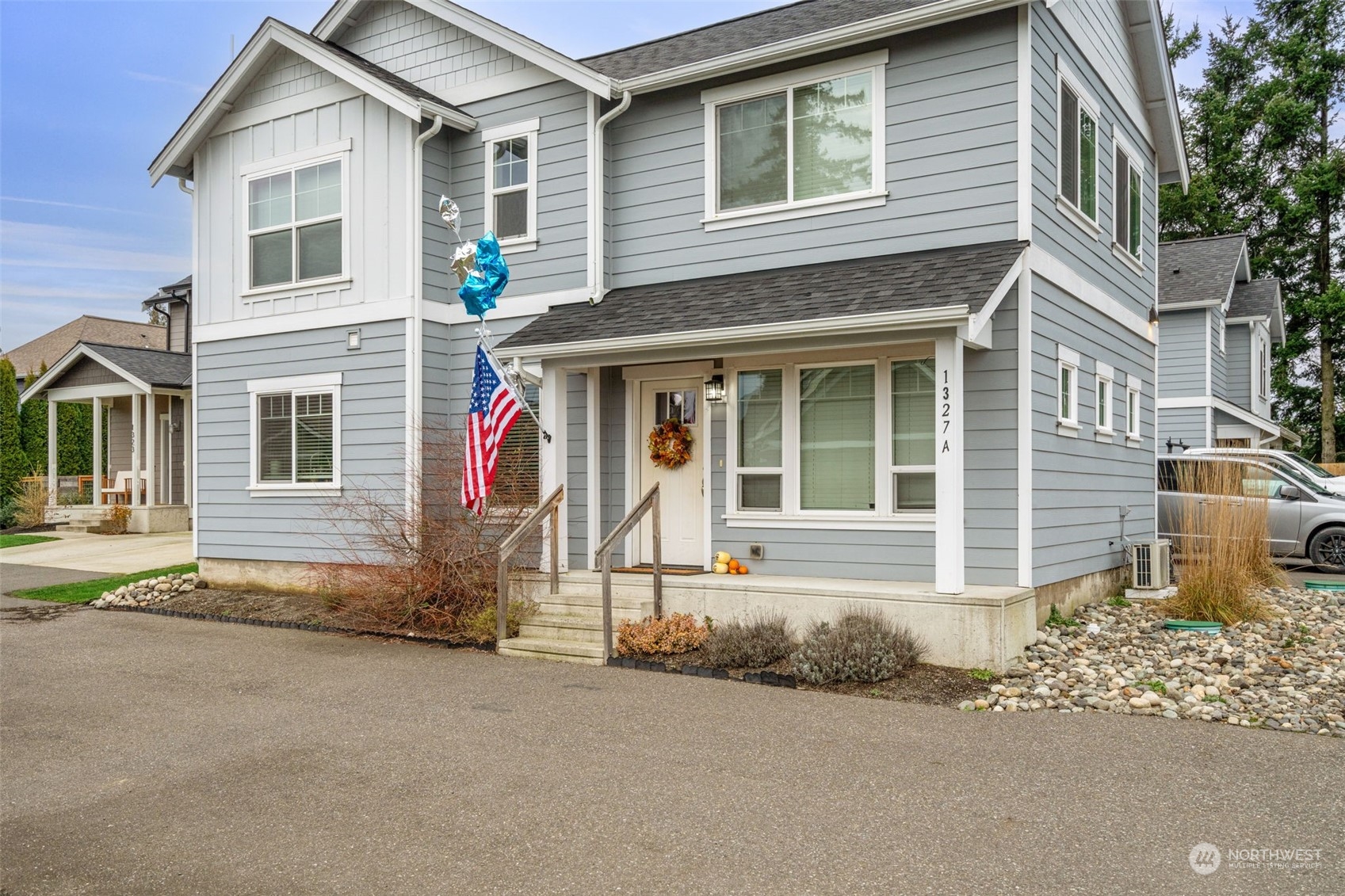 1327 Bradley Court Property Photo 1
