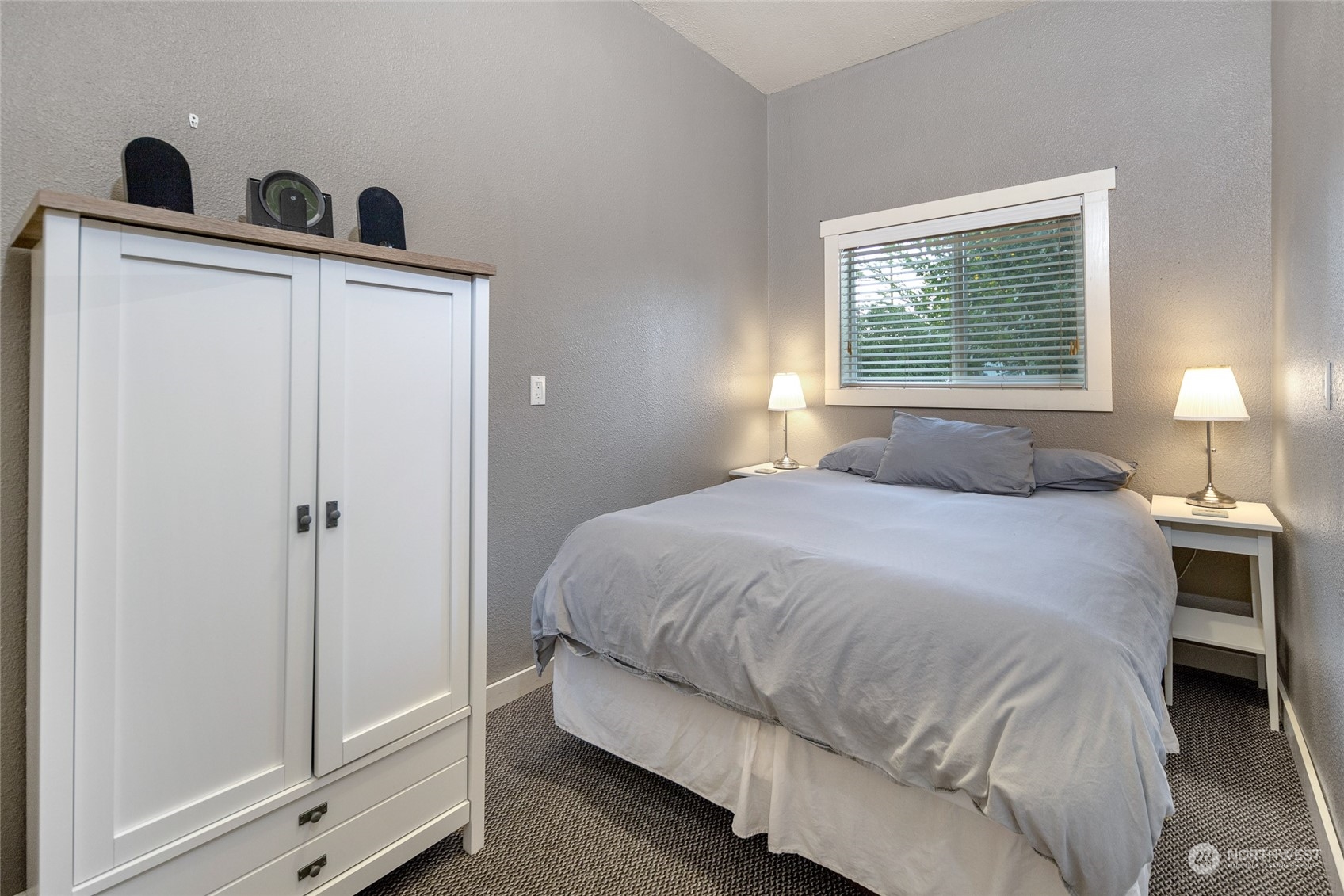 479 Elsworth Avenue Property Photo 19