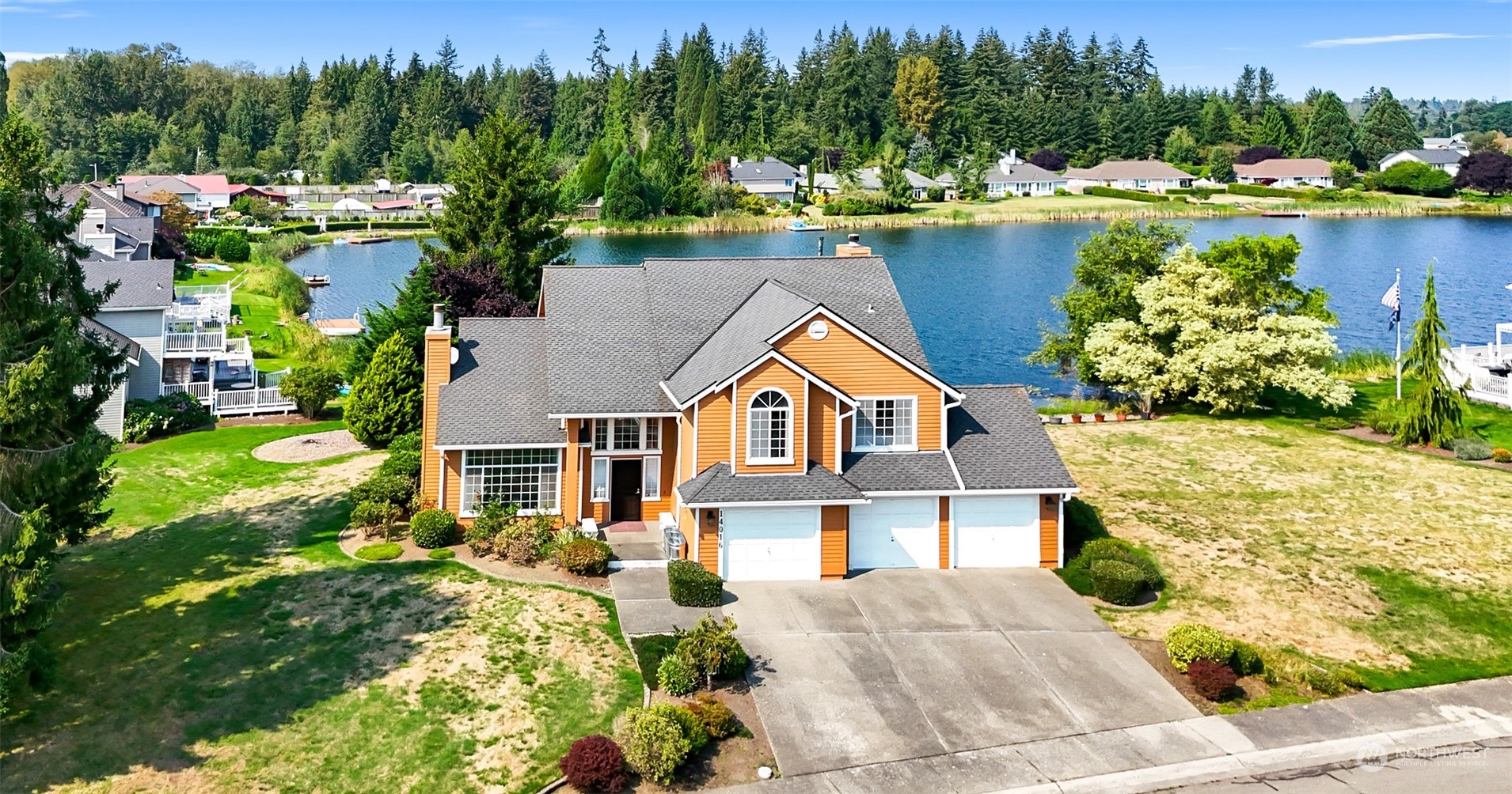 14016 29th Avenue Property Photo