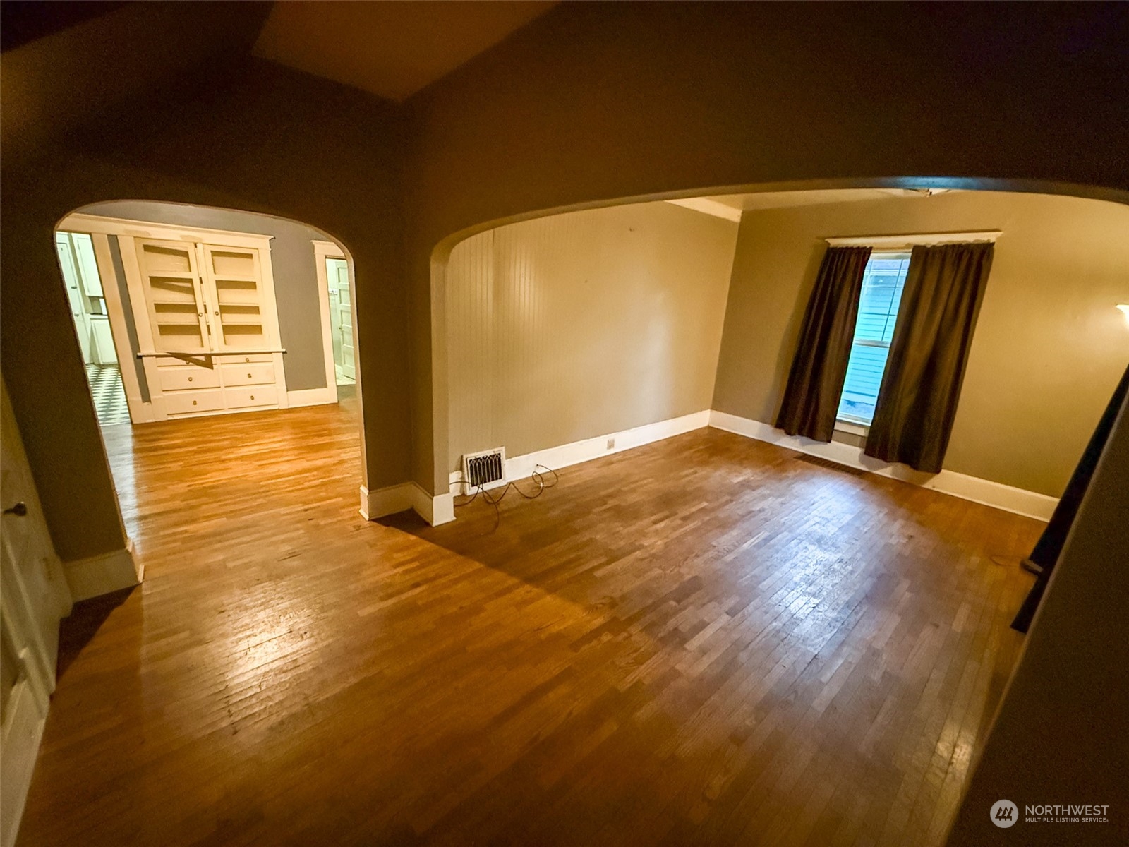1814 Franklin Street Property Photo 5