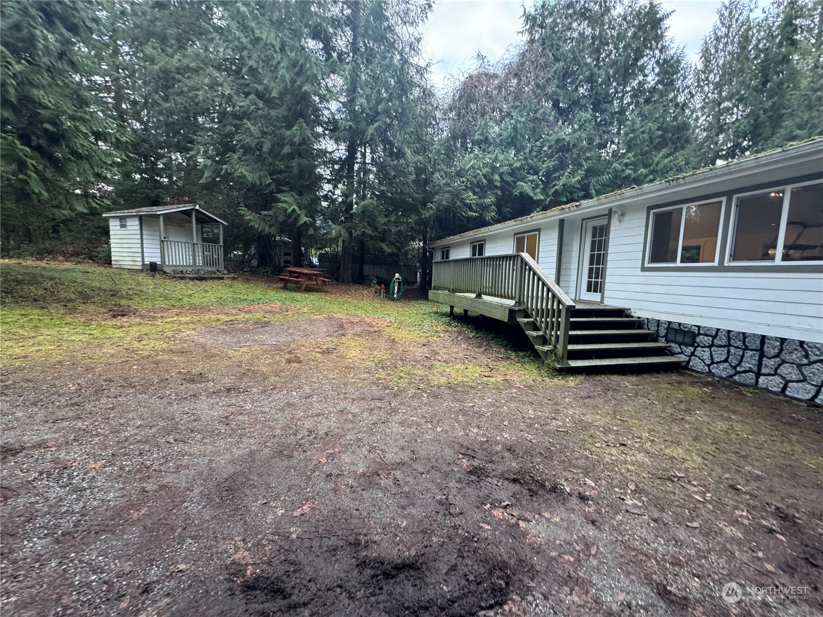 46503 Baker Loop Road Property Photo