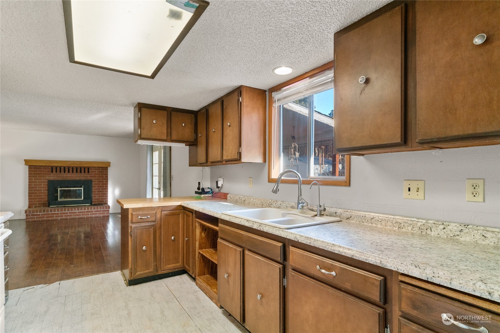 1727 Sunset Highway Property Photo 7
