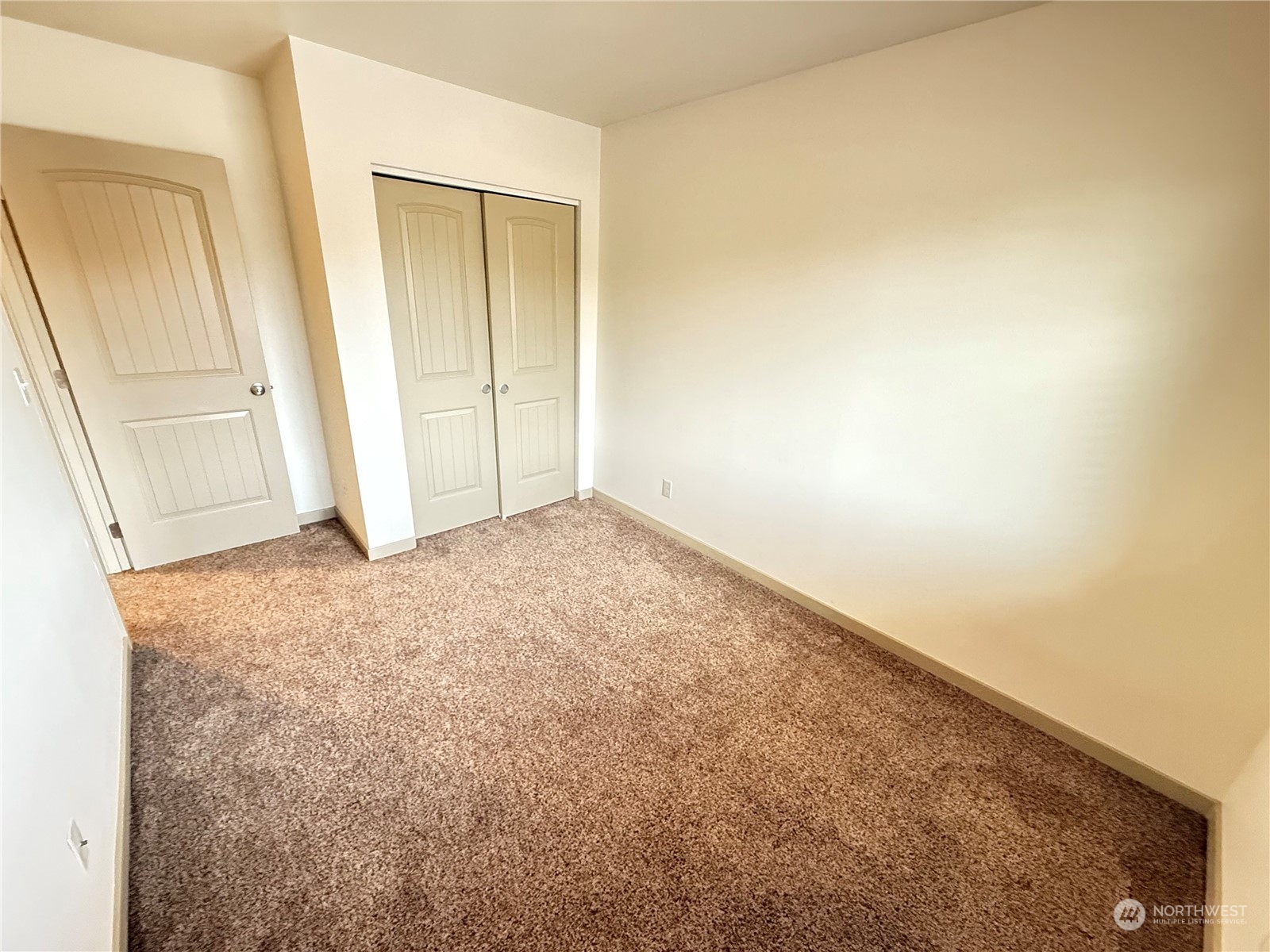 218 E Whitman Drive Property Photo 20
