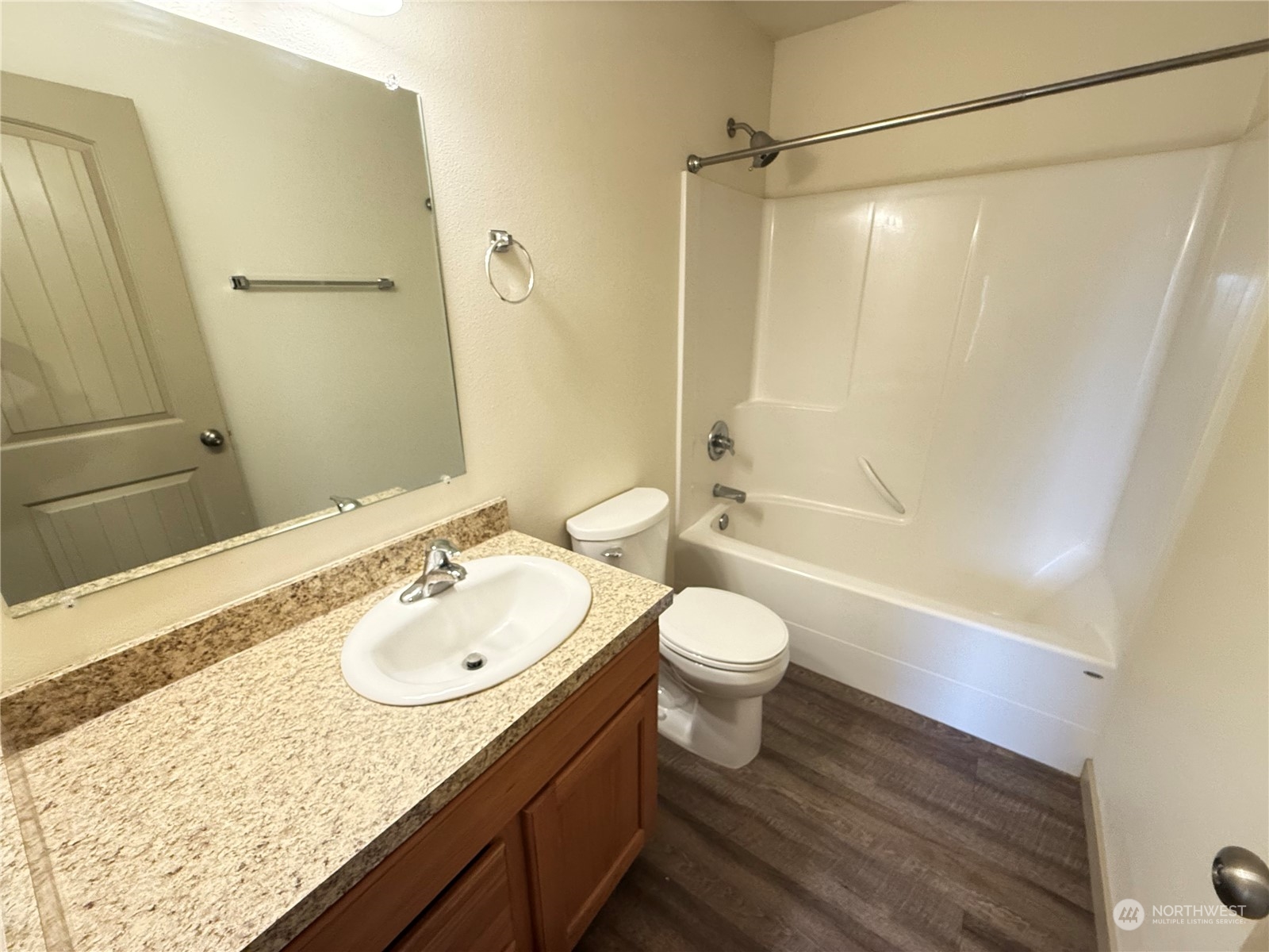 218 E Whitman Drive Property Photo 22