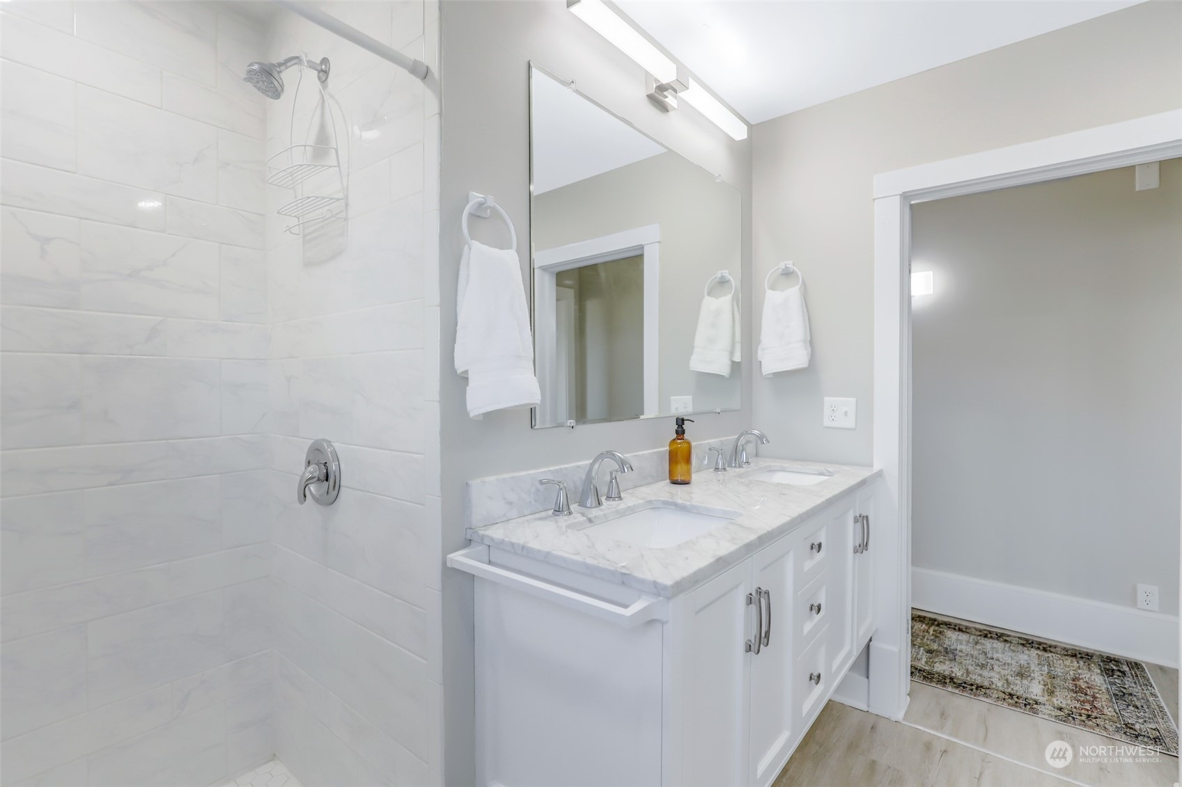 2117 W Riverside Avenue Property Photo 13