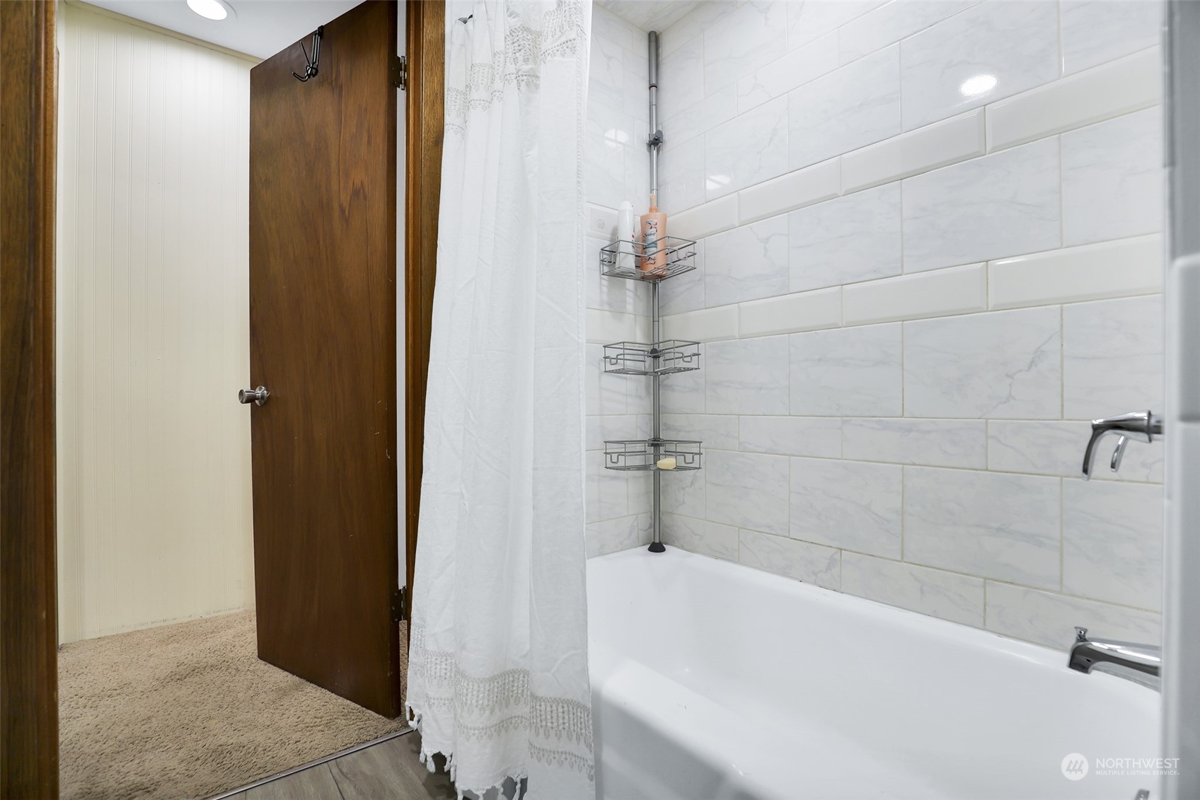 2117 W Riverside Avenue Property Photo 23