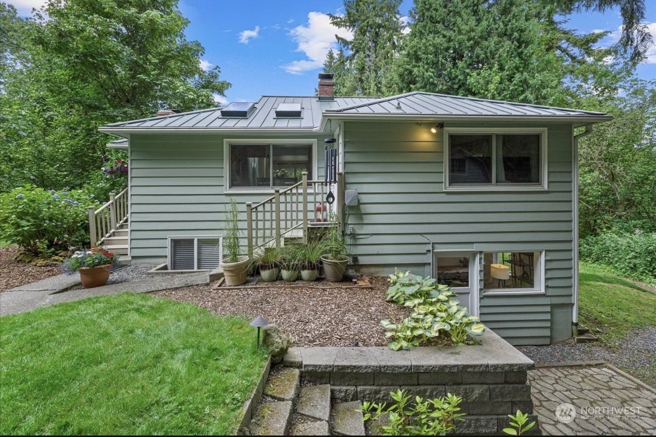 12031 Dave Road Property Photo 1