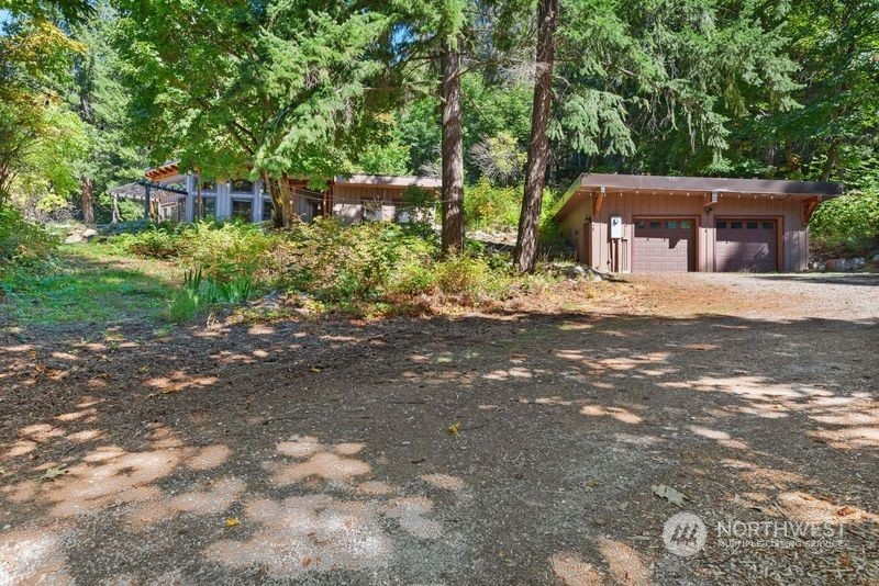 23510 White River Road Property Photo 2