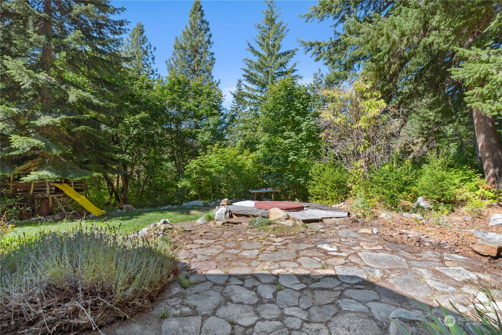 23510 White River Road Property Photo 7