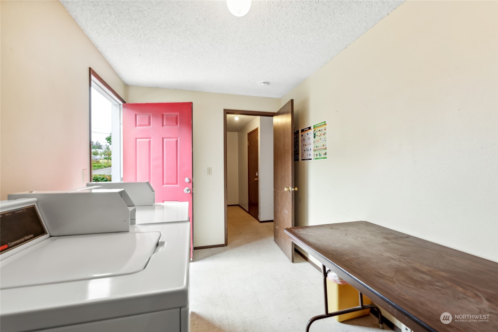 1220 N 137th Street Property Photo 18